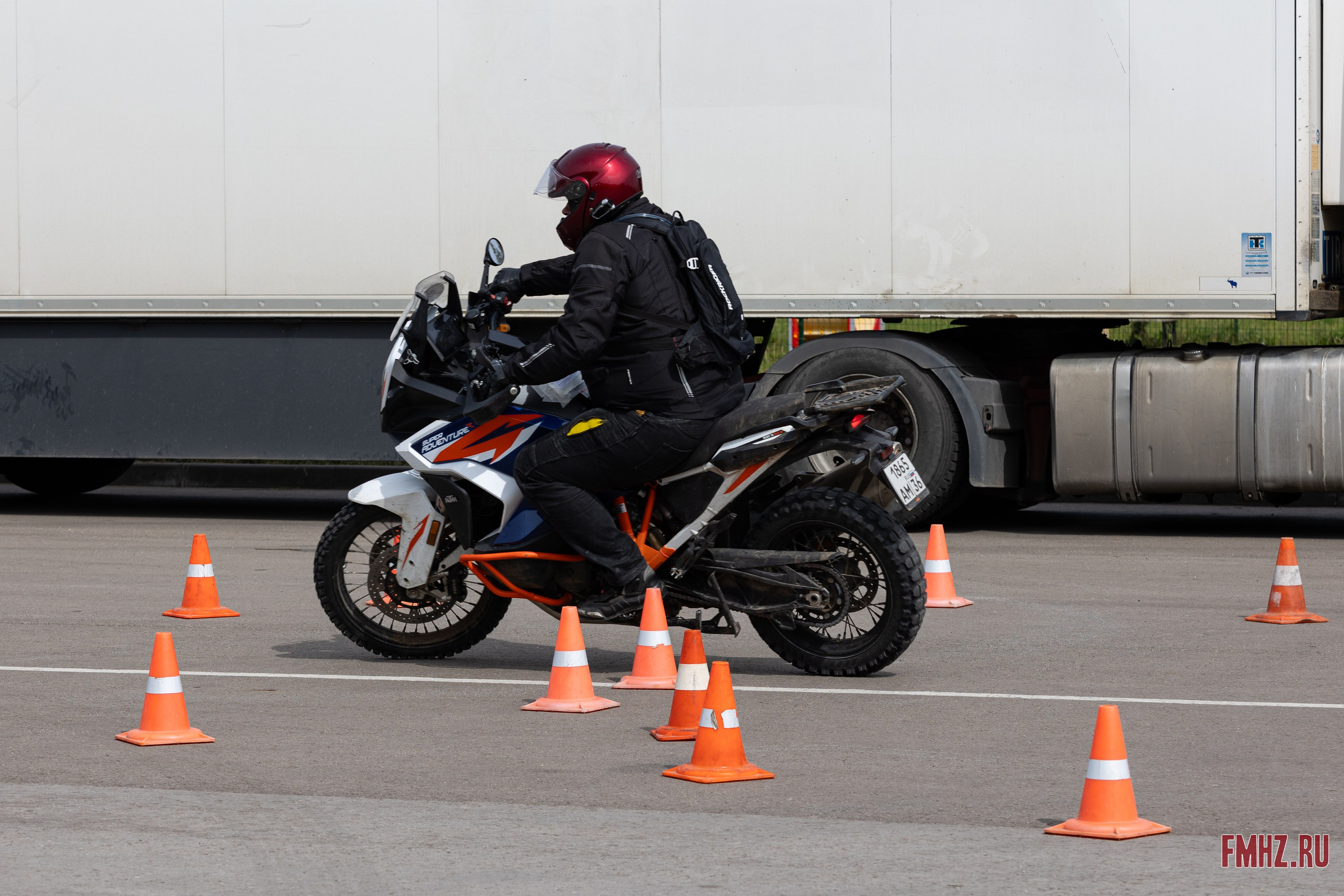 Мотоцунами. Фотограф Ольга Гирусова «Пантерочка» Москва