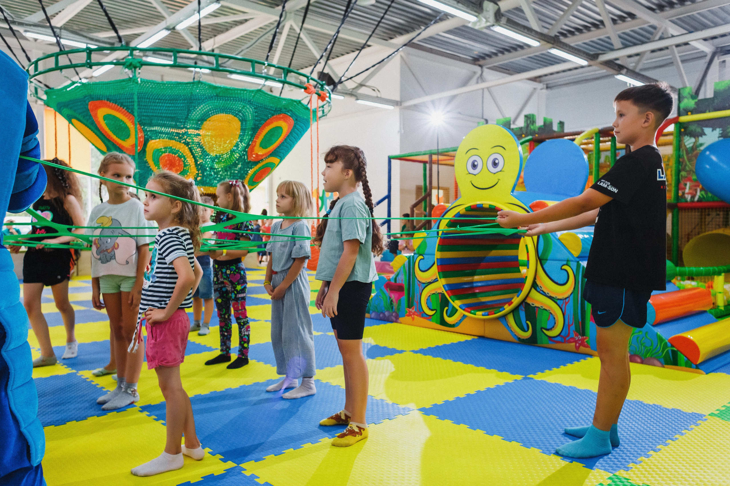 Волшебные моменты: детский праздник в игровой Клумба, Таганрог. Свадебный и семейный фотограф в Таганроге Бакарюк Антон