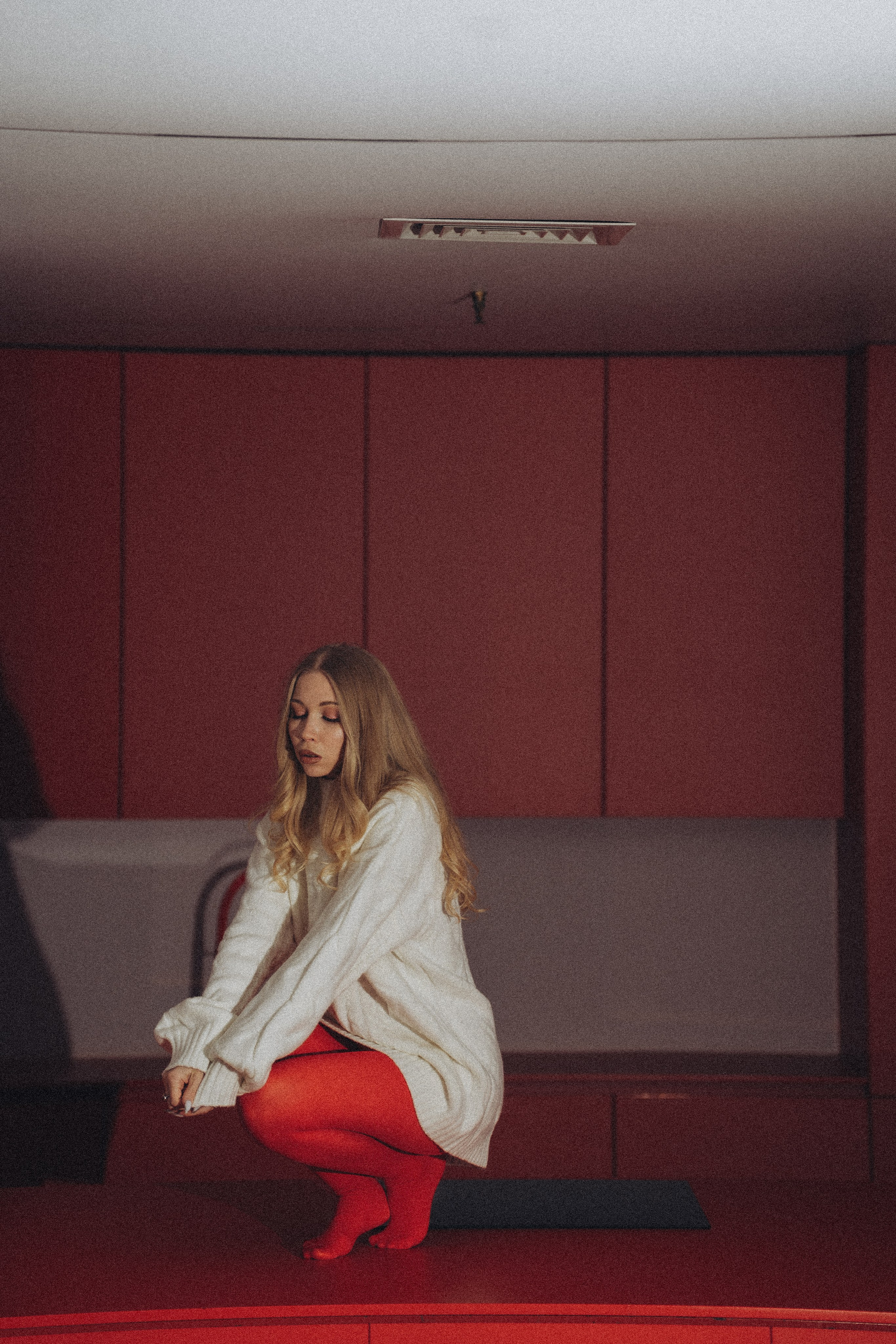 ФОТОСЕССИЯ К НОВОМУ ГОДУ В СТУДИИ С ЕЛОЧКОЙ КРАСИВЫЙ ОБРАЗ. Профессиональный фотограф, Санкт-Петербург — Виктория Богомолова