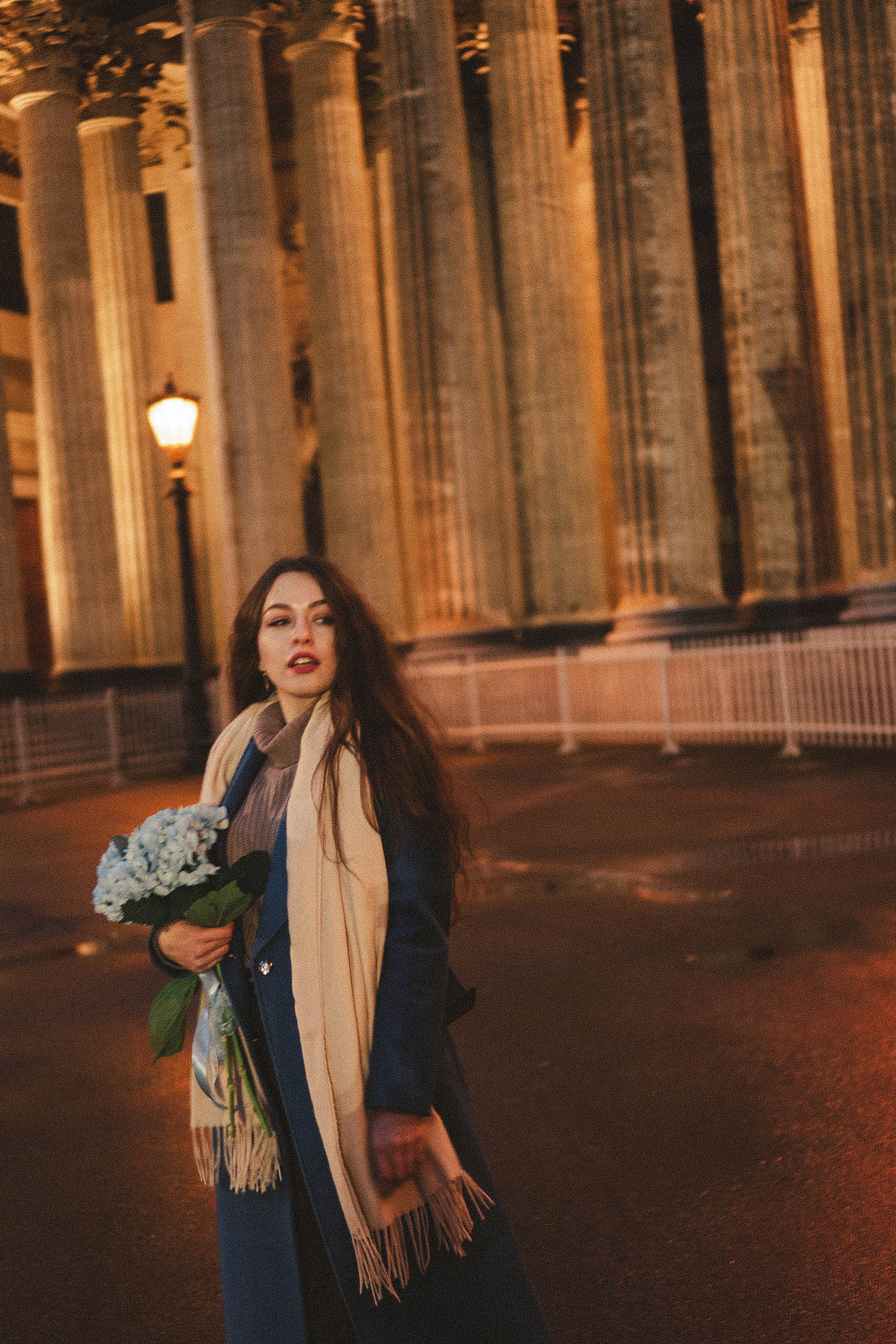 Прогулочная фотосессия по центру. Профессиональный фотограф, Санкт-Петербург — Виктория Богомолова