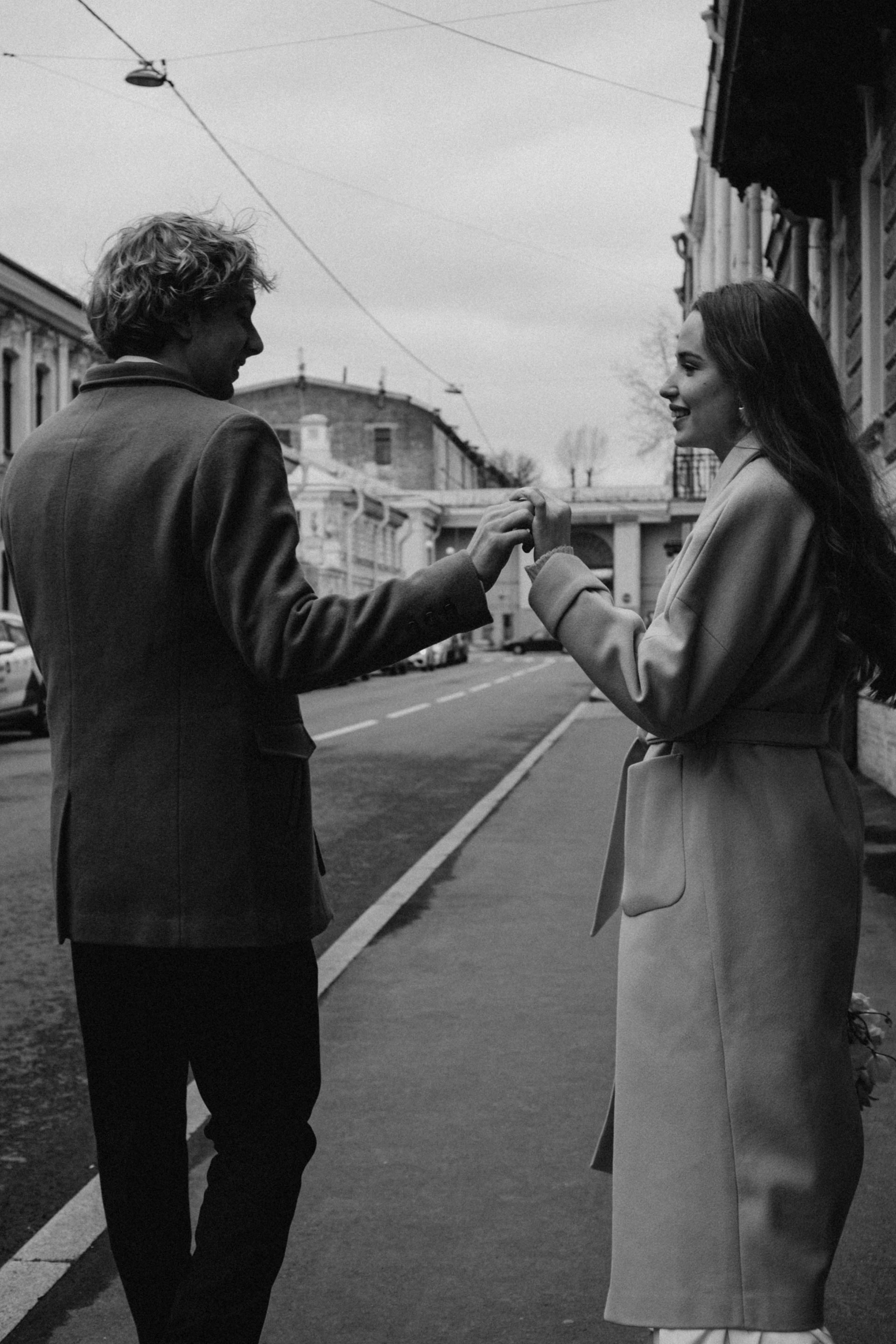 СВАДЕБНАЯ СЬЕМКА В ОТЕЛЕ. СБОРЫ ЖЕНИХА И НЕВЕСТЫ И ТАКЖЕ ТОР И ПОДГОТОВКА К ПРОГУЛКЕ И ПРОГУЛКА ПО ПЕТРОГРАДКЕ. Профессиональный фотограф, Санкт-Петербург — Виктория Богомолова