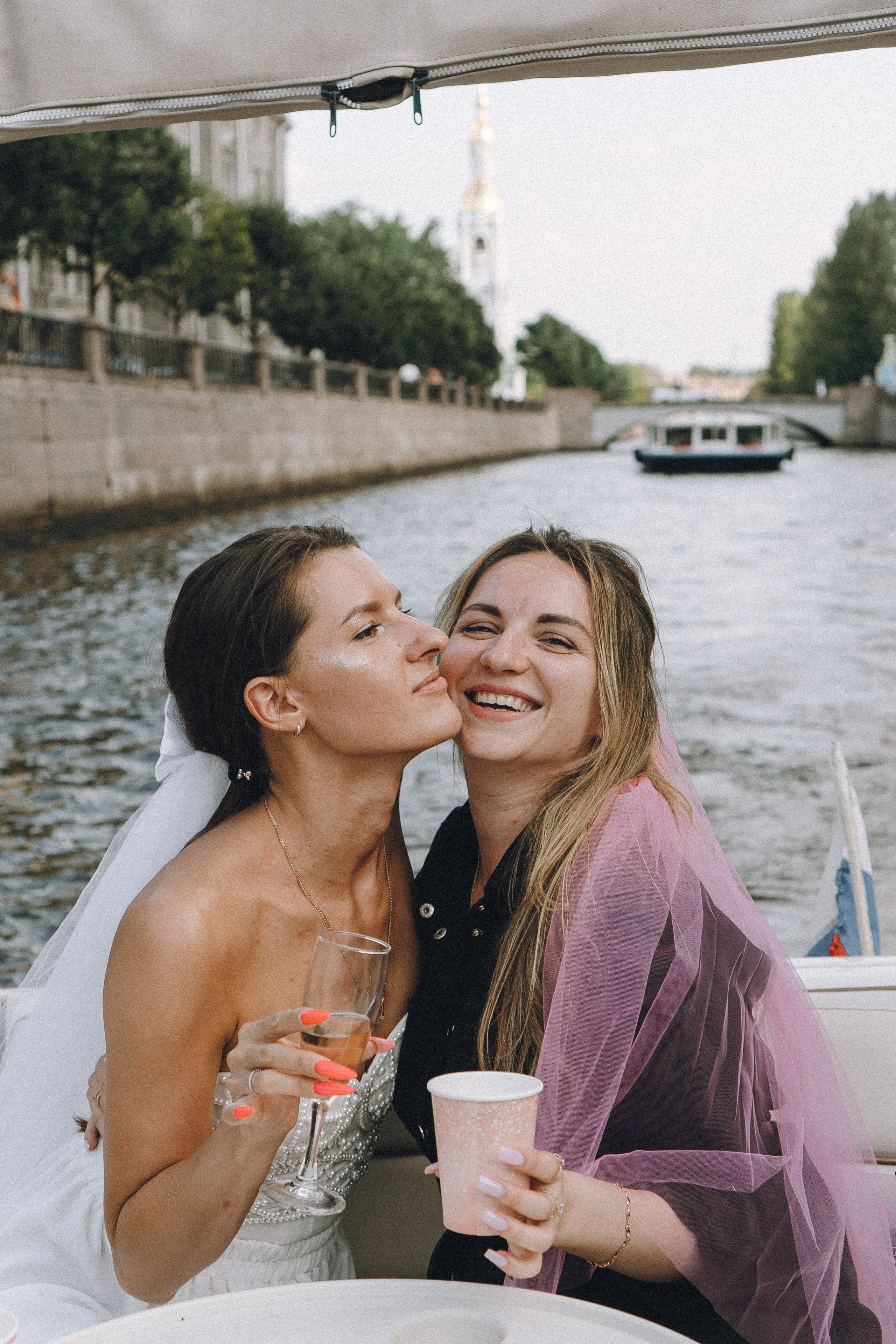 ДЕВИЧНИК НА КАТЕРЕ. Профессиональный фотограф, Санкт-Петербург — Виктория Богомолова