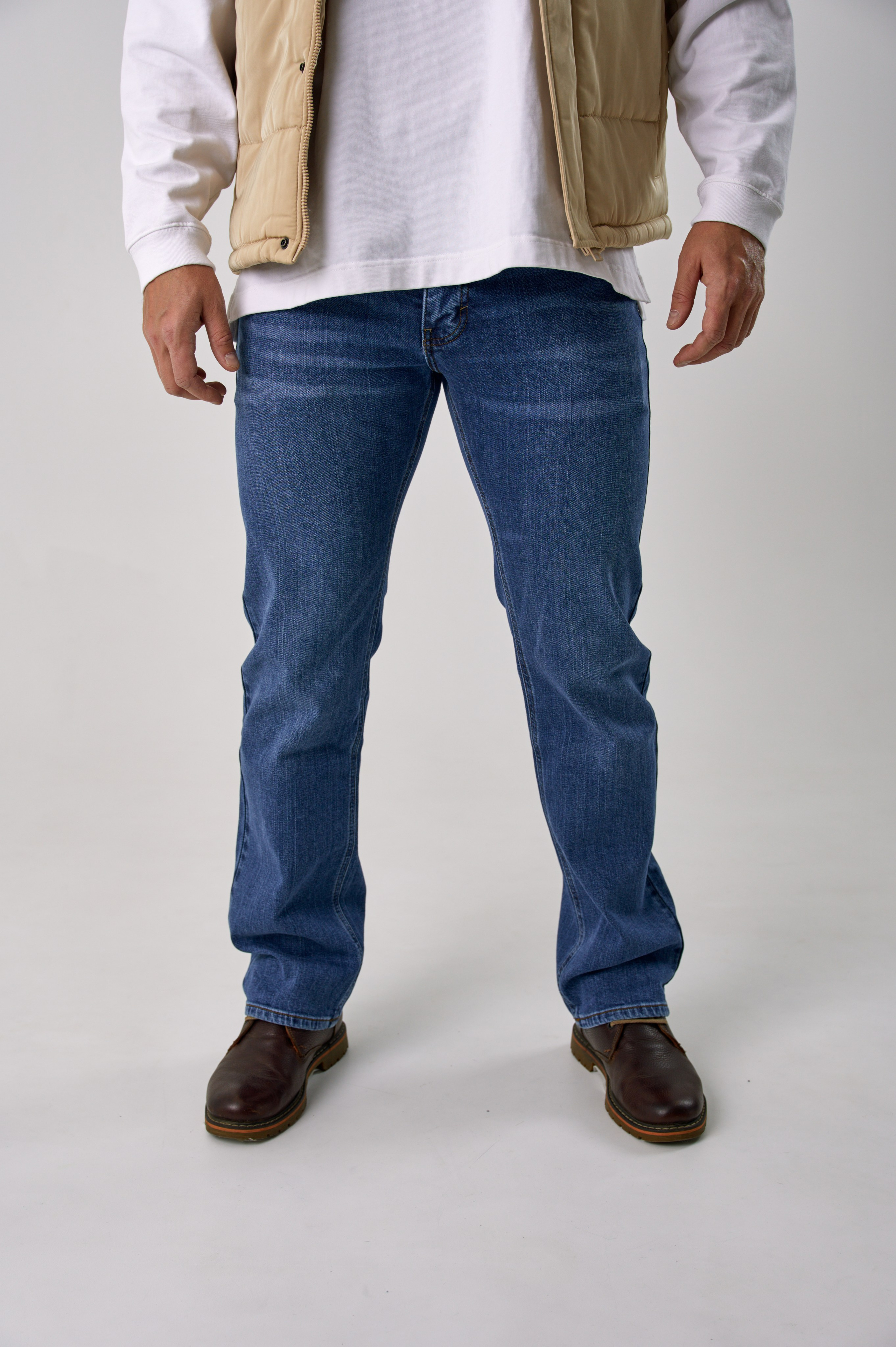 Мужские джинсы. Фотограф Челябинск — Кирилл Устюжанин