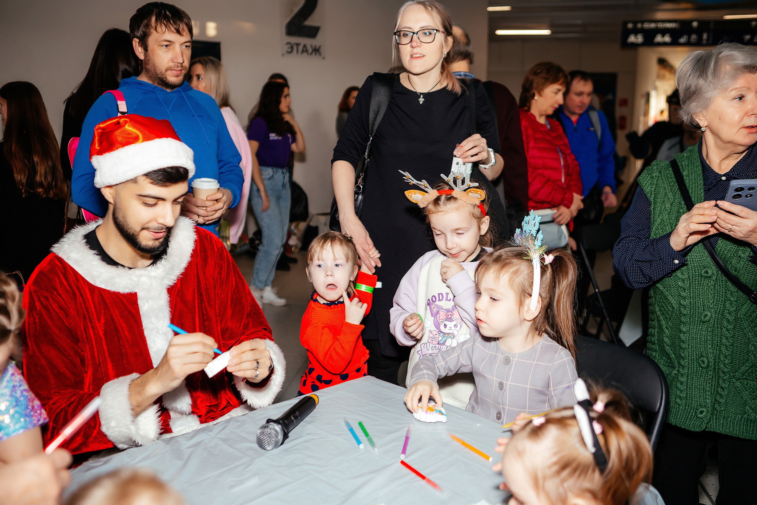 Благотворительный НГ. Фонд Завтра. Контент фотограф, съемка для маркетплейсов, фуд съемка и репортажи в Новосибирске Ралия Галеева