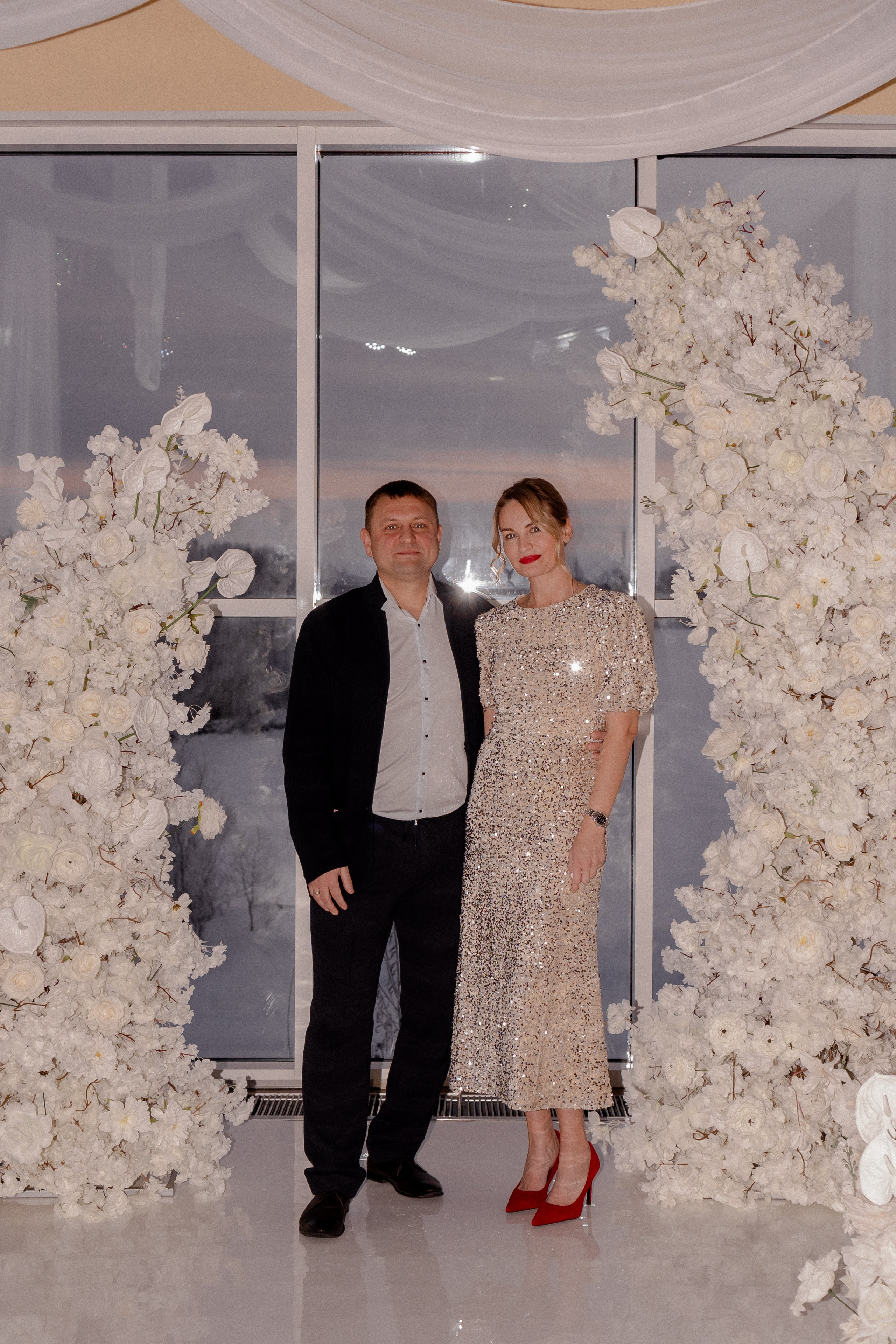 СВАДЕБНАЯ СЬЕМКА СБОРОВ В ОТЕЛЕ И ВЫЕЗД НА ЦЕРЕМОНИЮ (СНЯТО В СИБИРЕ В НИЖНЕВАРТОВСКЕ). Профессиональный фотограф, Санкт-Петербург — Виктория Богомолова