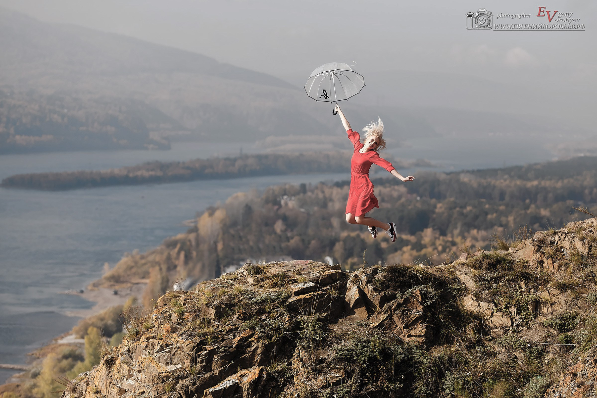 женская фотосессия Красноярск фото для девушки фотограф Красноярск фотосессия для сайта знакомств Красноярск фото для социальной сети заказать цена стоимость фотосессии в Красноярске пример фото идея место позы для фотосессии девушки в Красноярске фотосессия ИИ фотосессиия нейросеть промт для фотосессии фотосессия фото для социальной сети визажист причёска и макияж Красноярск парк Сады мечты Татышев фотостудия Красноярск