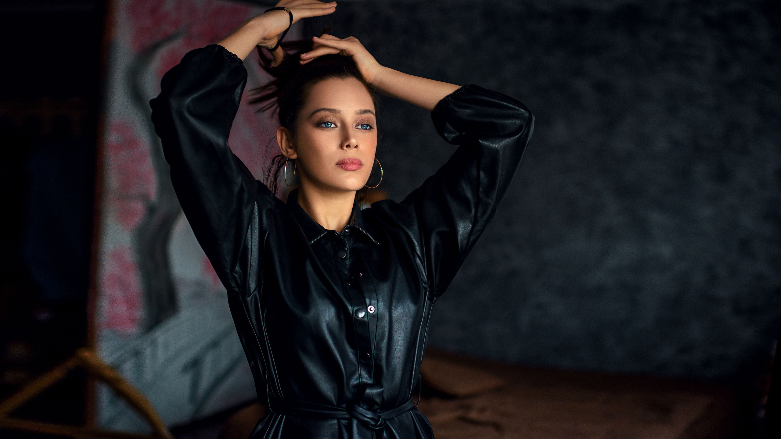 Женский студийный портрет в Тюмени профессиональный фотограф Павлюк Ал. Фотограф Тюмень Павлюк Александр