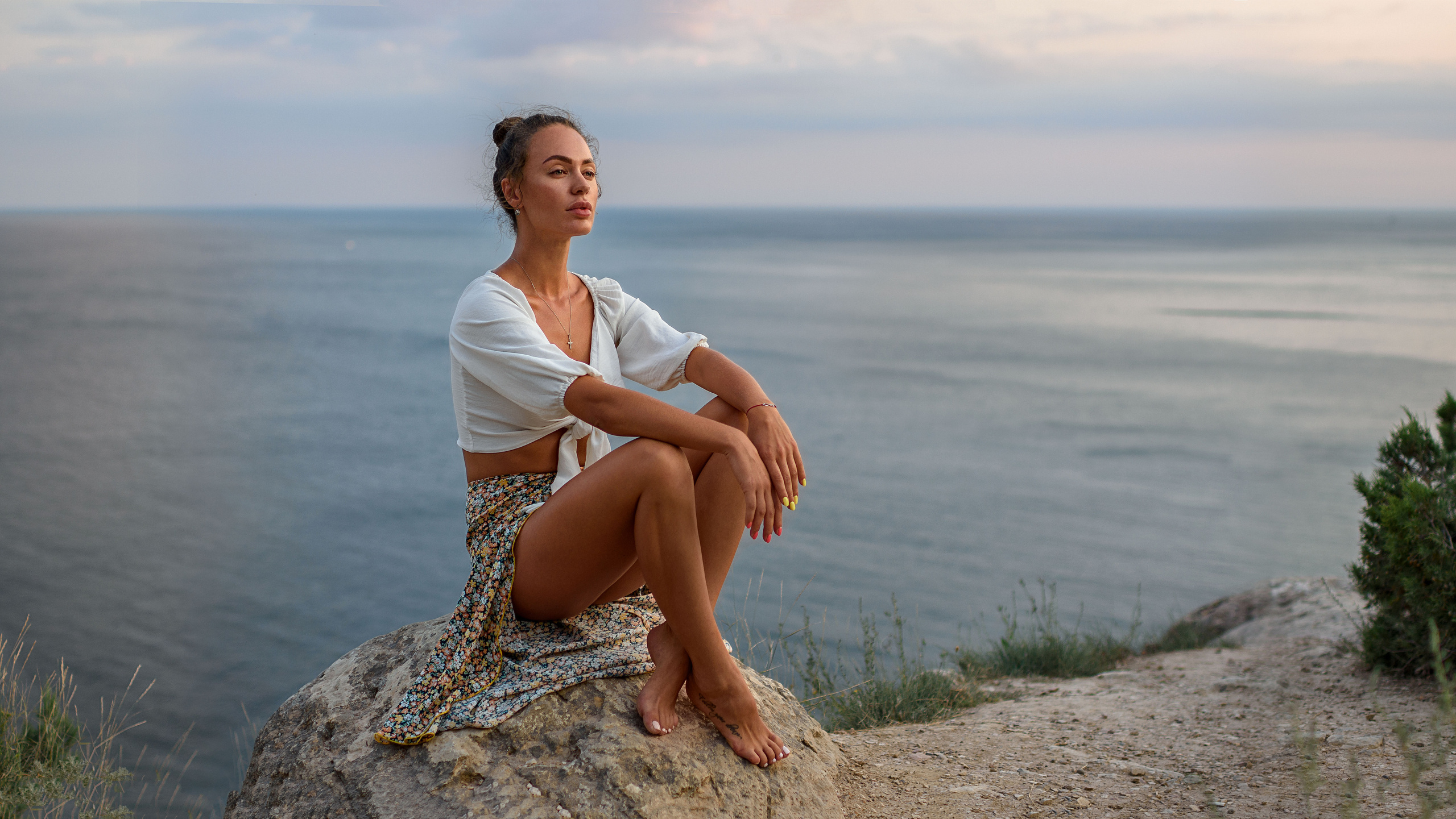 Уличный женский портрет в Тюмени фотограф Павлюк Александр. Фотограф Тюмень Павлюк Александр