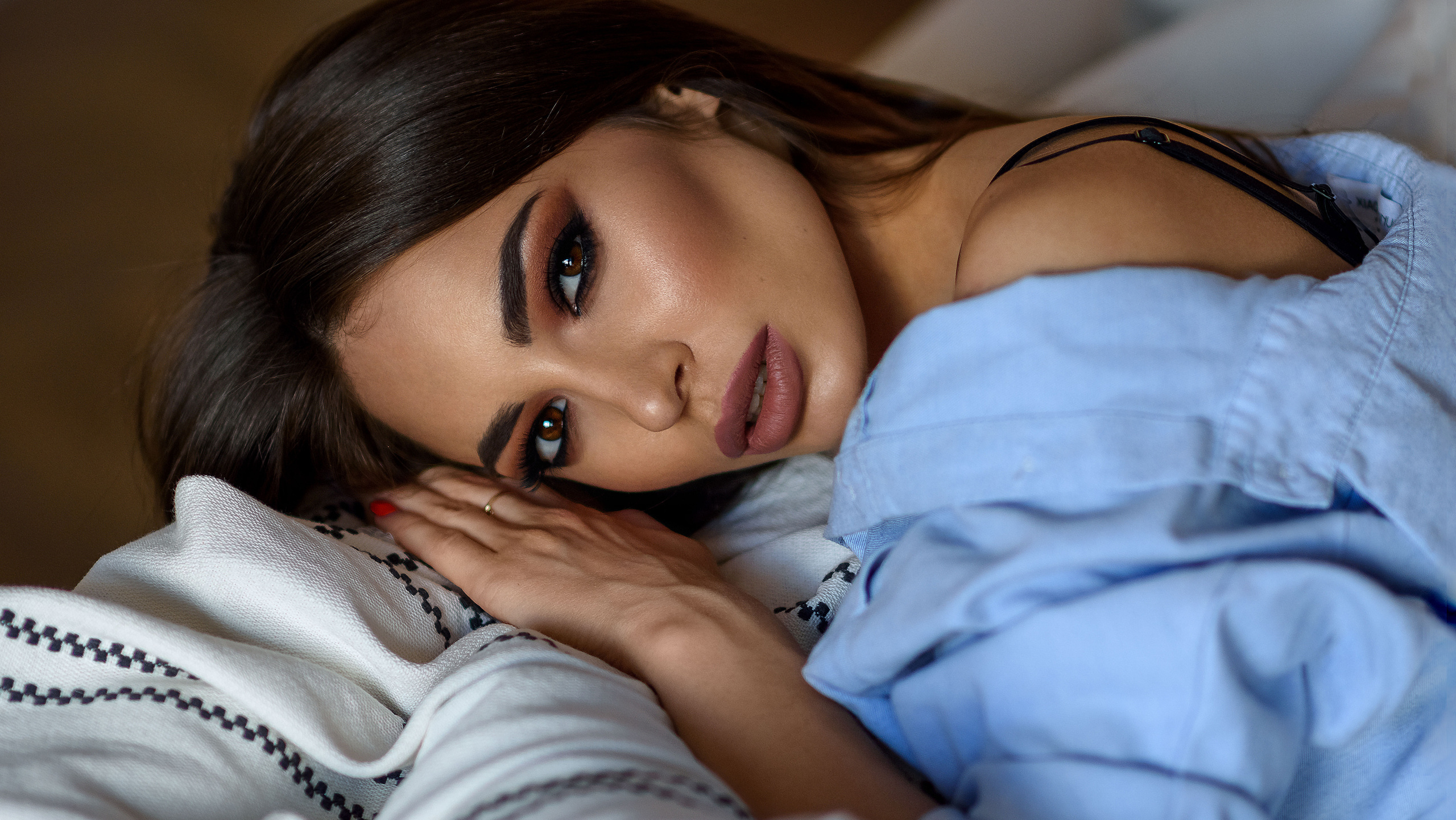 Профессиональная портретная съёмка Тюмень фотограф Павлюк Александр. Фотограф Тюмень Павлюк Александр