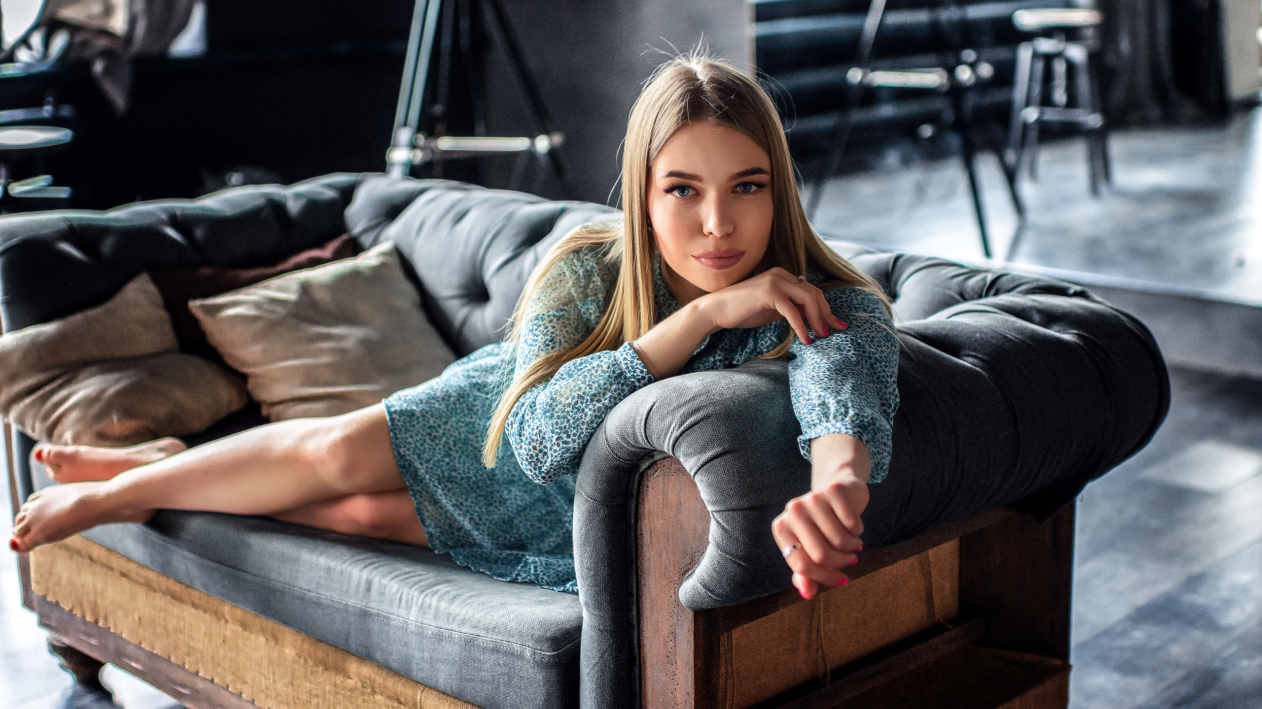 Женский студийный портрет в Тюмени профессиональный фотограф Павлюк Ал. Фотограф Тюмень Павлюк Александр