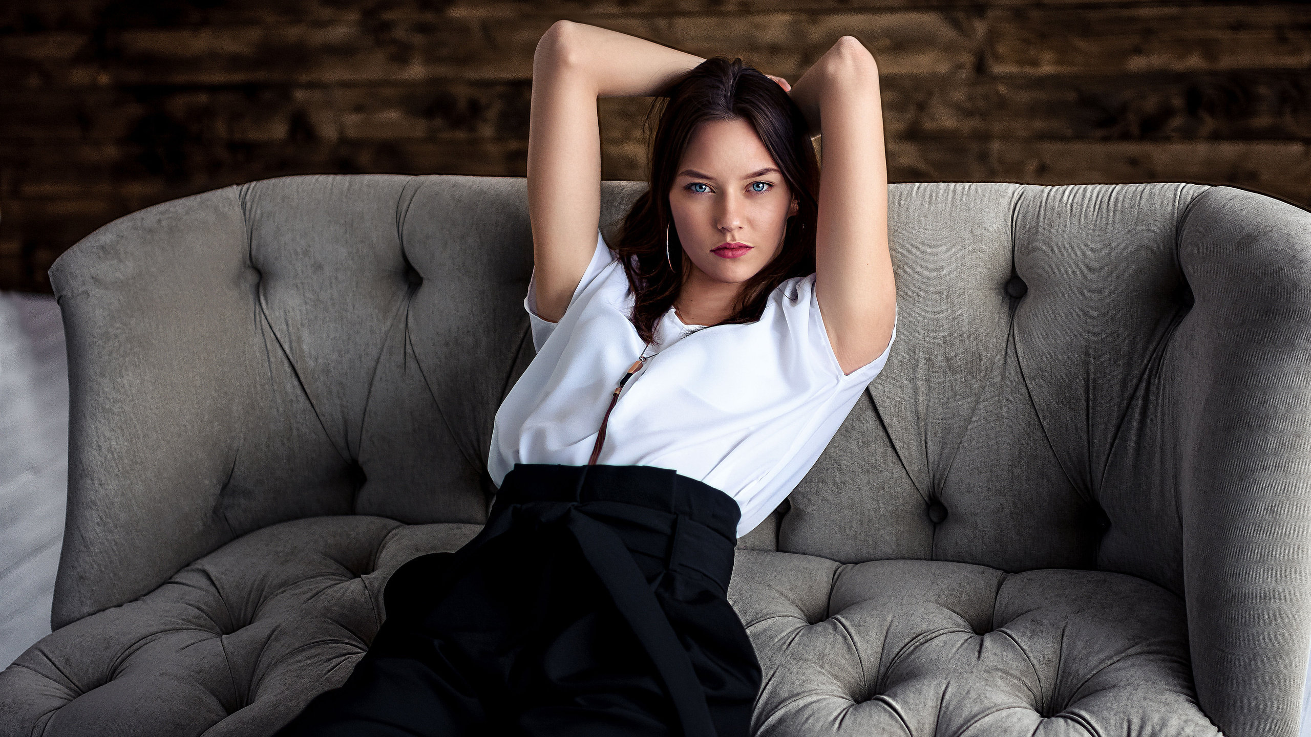 Женский студийный портрет в Тюмени профессиональный фотограф Павлюк Ал. Фотограф Тюмень Павлюк Александр