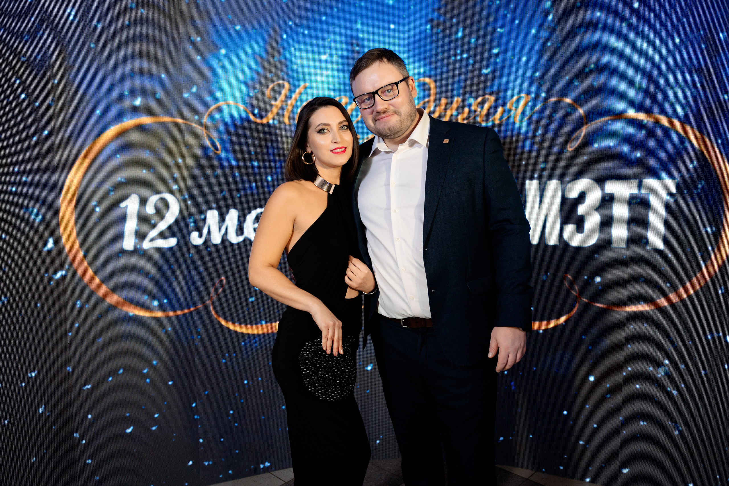 РЕПОРТАЖ: НОВЫЙ ГОД В ДК МЕТАЛЛУРГ. Профессиональный фотограф в Ижевске Леша Петров