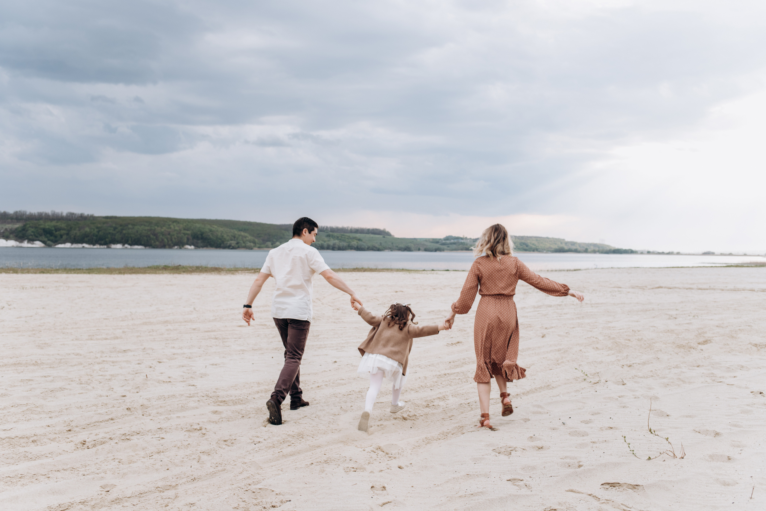 Наташа, Ришат и маленькая Злата. Семейный фотограф Виолла Платонова Белгород