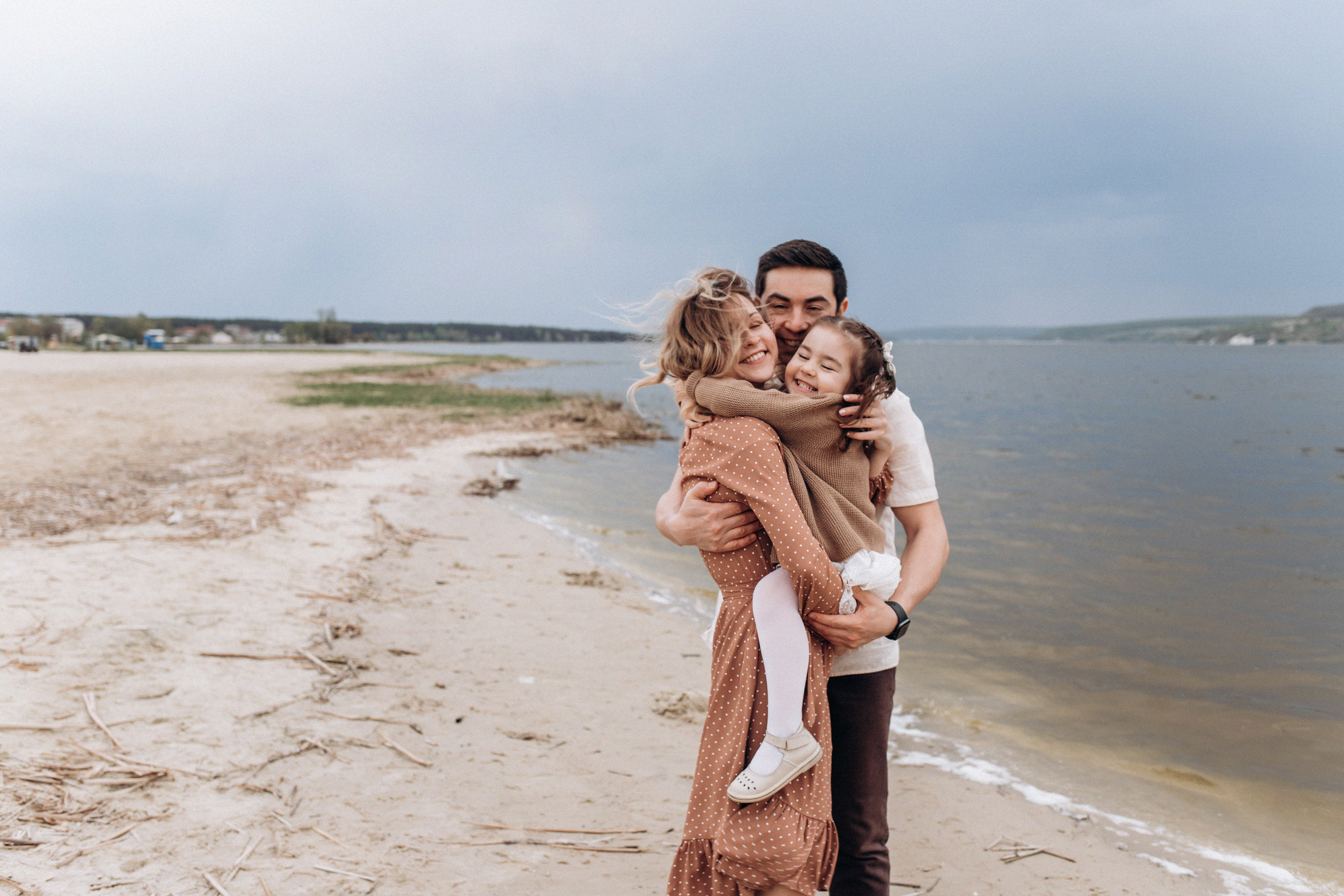 Наташа, Ришат и маленькая Злата. Семейный фотограф Виолла Платонова Белгород
