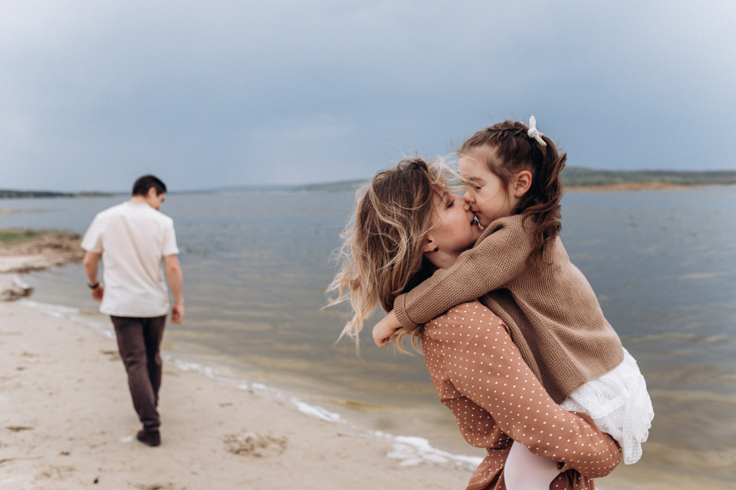 Наташа, Ришат и маленькая Злата. Семейный фотограф Виолла Платонова Белгород