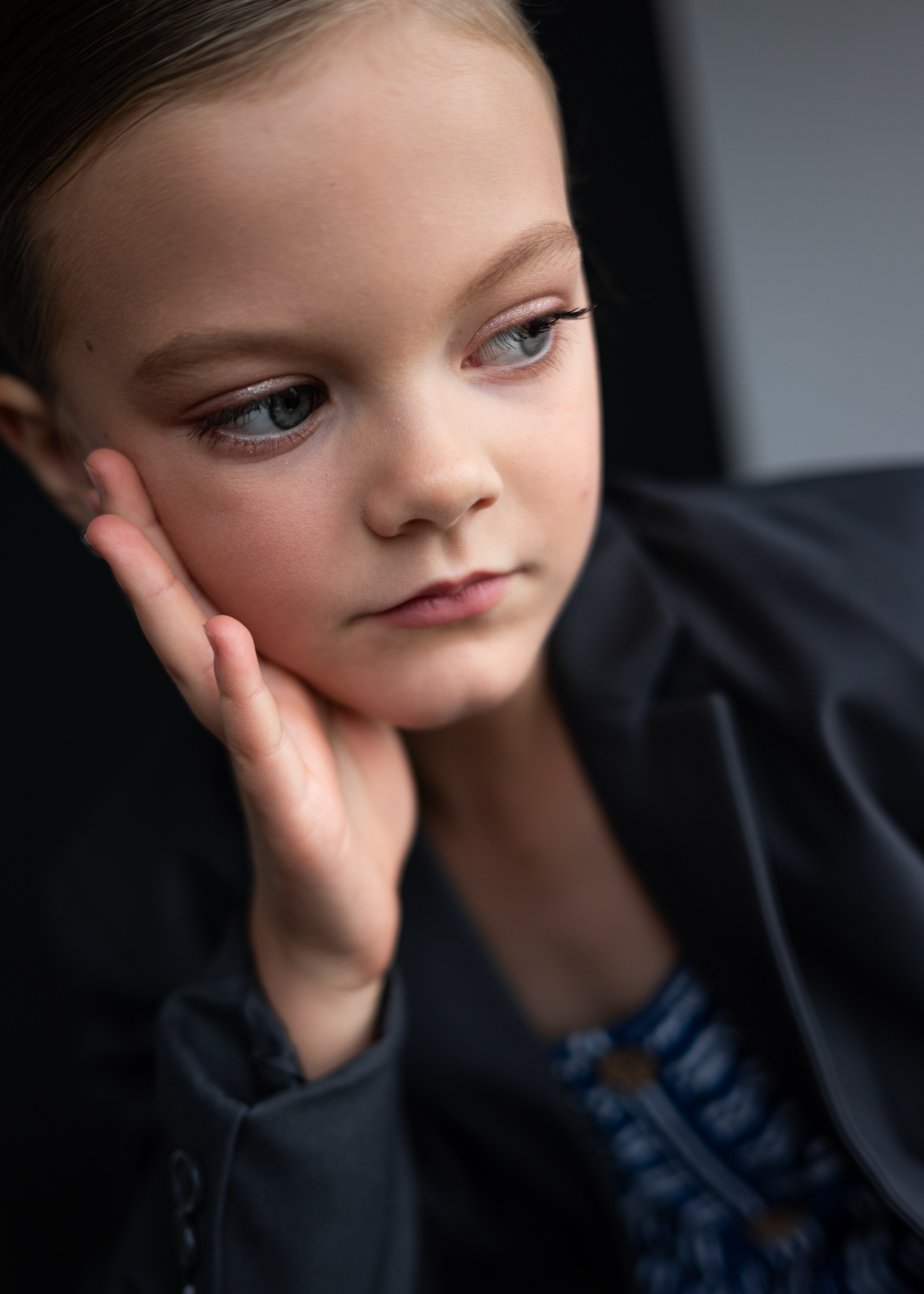 Модельное портфолио. Фотограф Москва Виктория Вишневская актерское / модельное портфолио