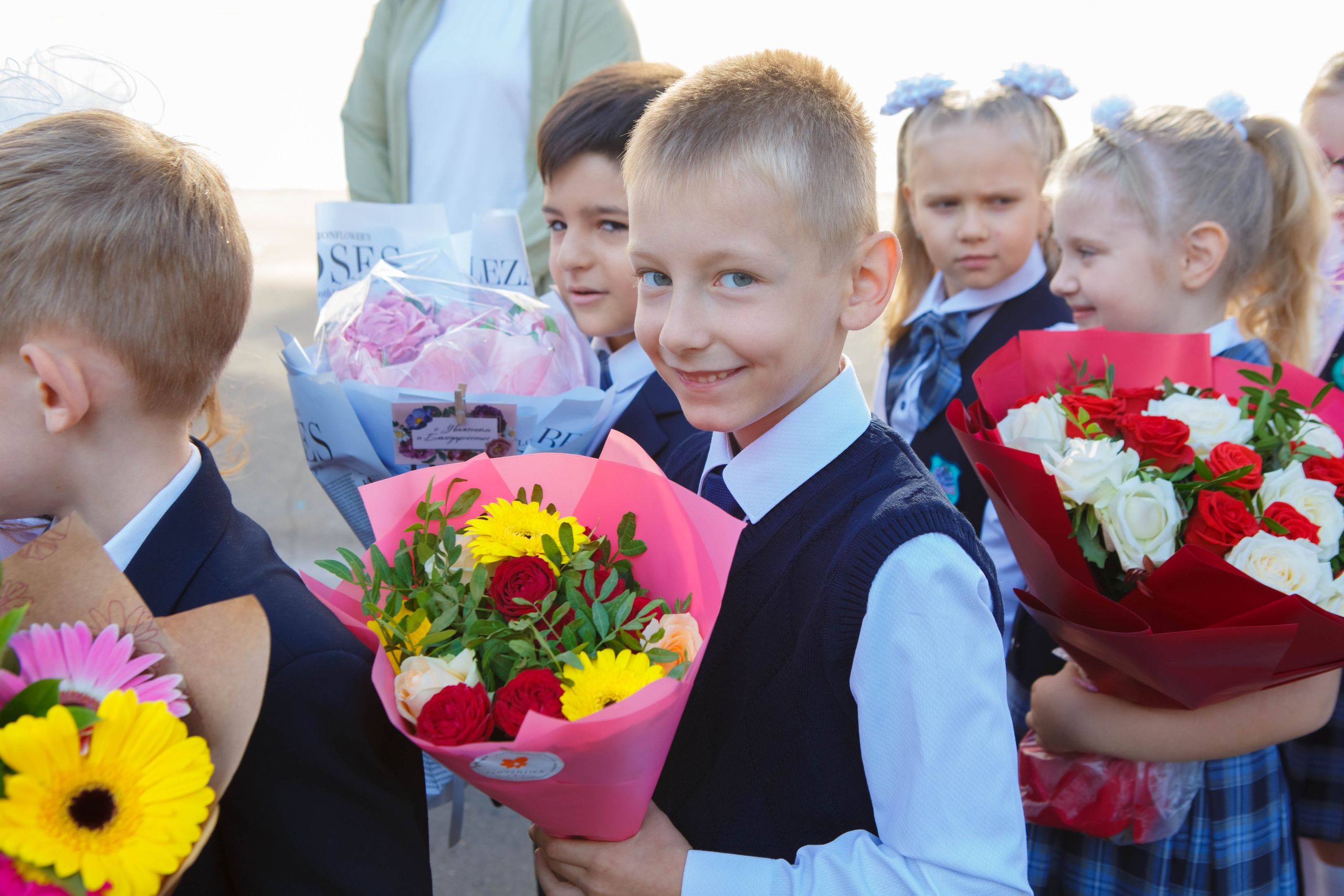 1 СЕНТЯБРЯ 2023Г. «ПЕРВЫЙ РАЗ В ПЕРВЫЙ КЛАСС». Школьный фотограф Наталья Егорова