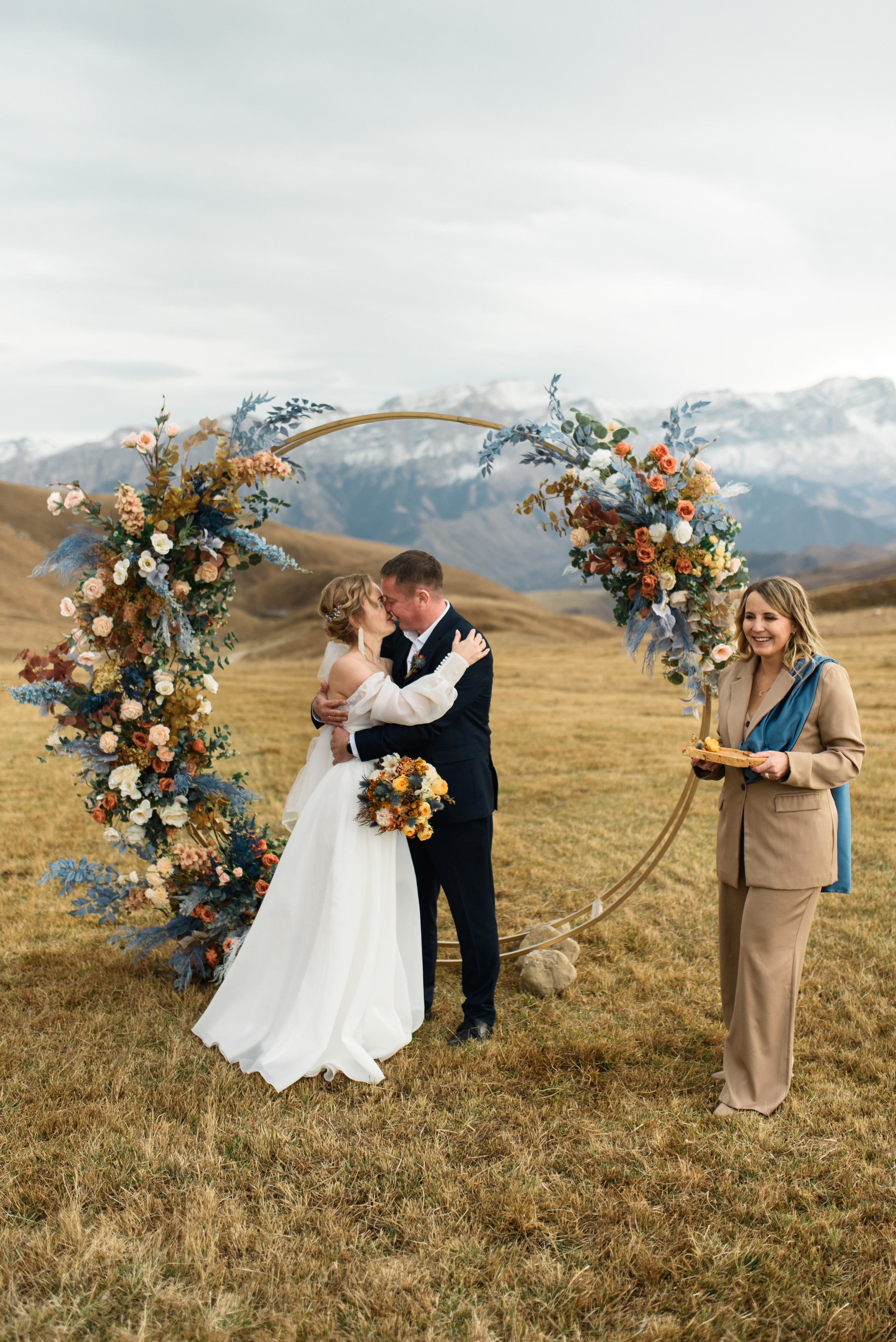 Анонс свадьбы в Чегеме. Свадебный и travel фотограф в Волгограде, Сочи, Домбае, Европе