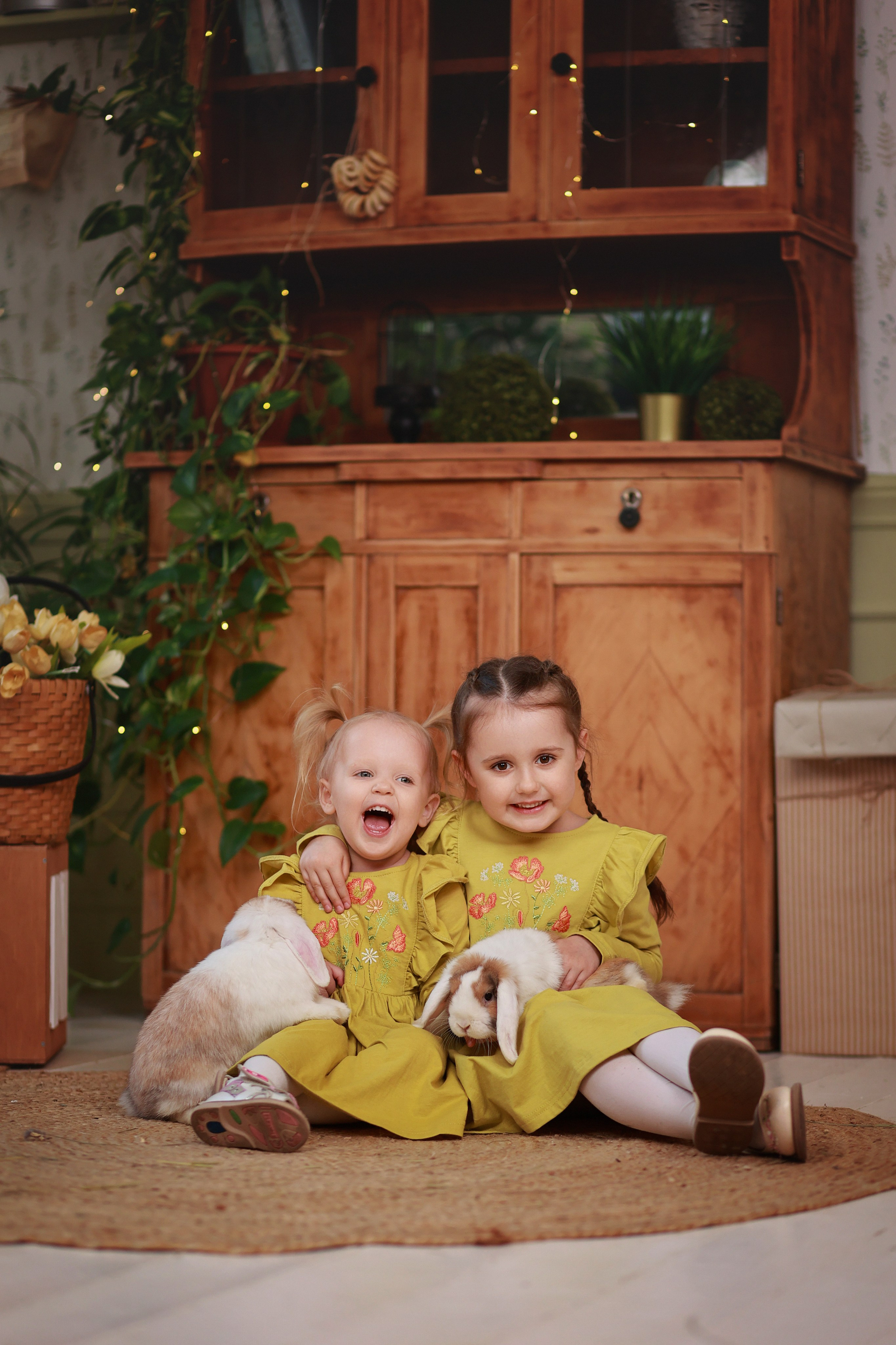 Фотопроект с козочкой и кроликами. Детский семейный фотограф Краснодар