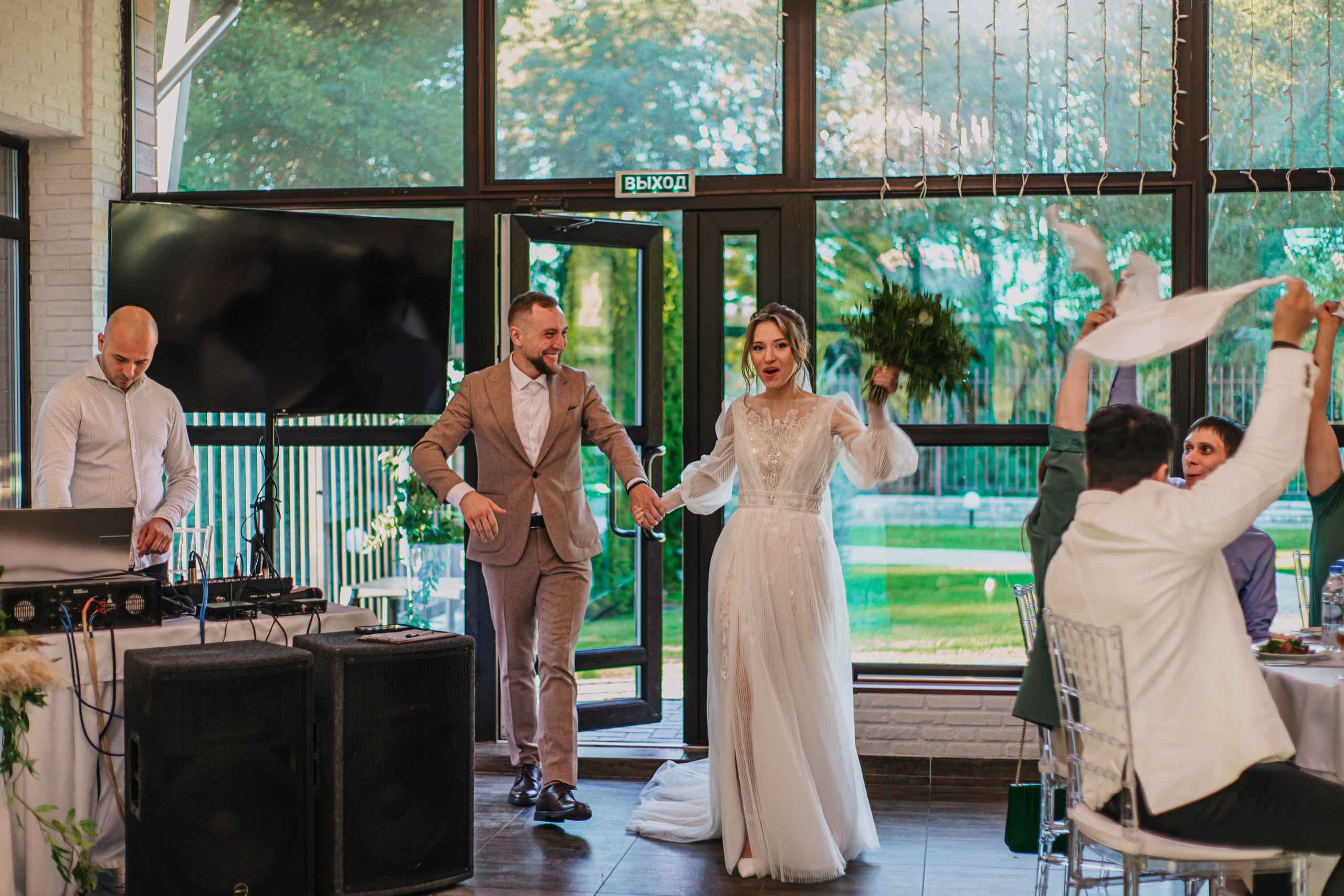 Вячеслав и Анастасия (пакет «Весь день»). Фотограф Дарья Маташкова