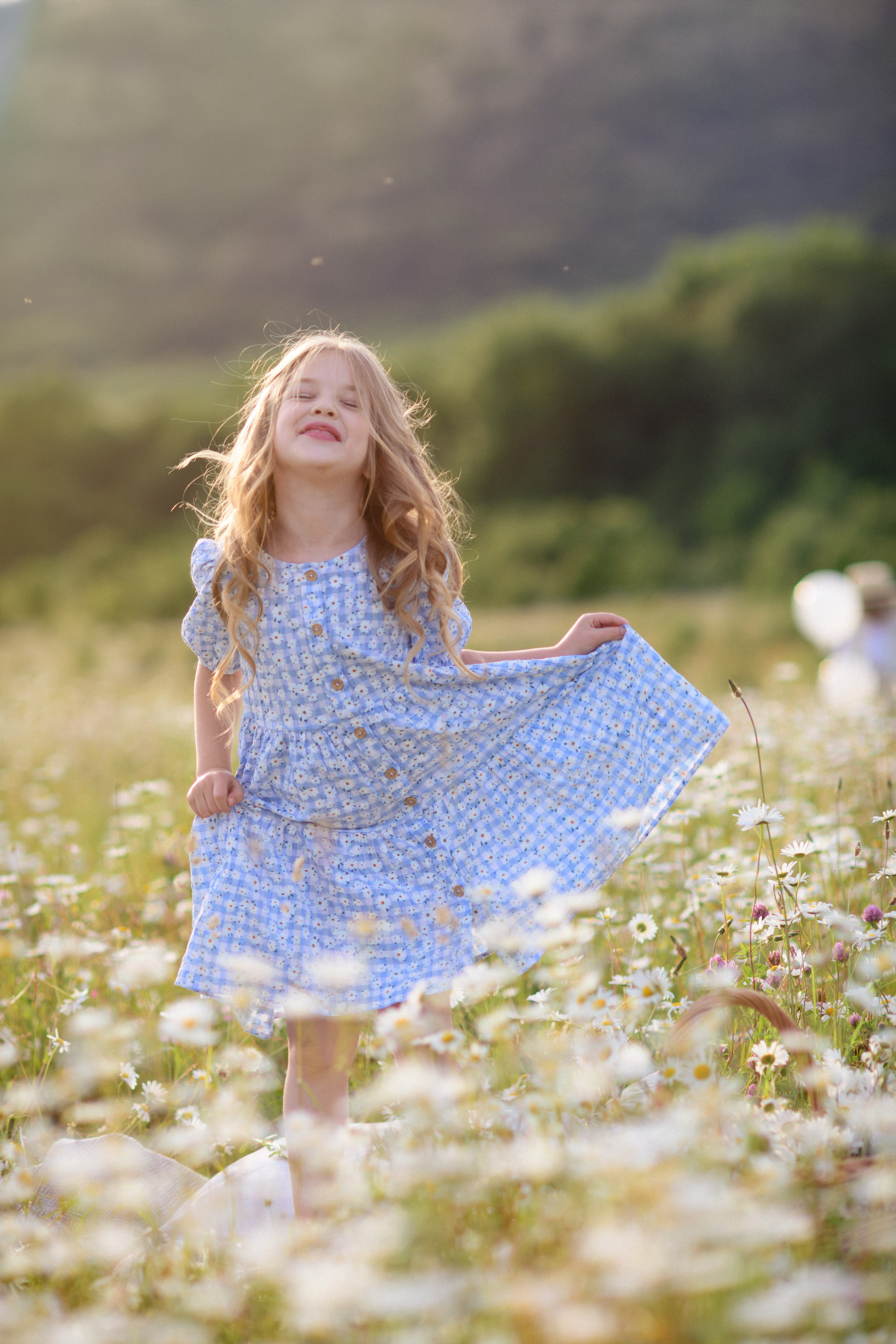 Ромашка. Съёмки для брендов в Крыму / Стилист / Продюсер / Женя Мамай