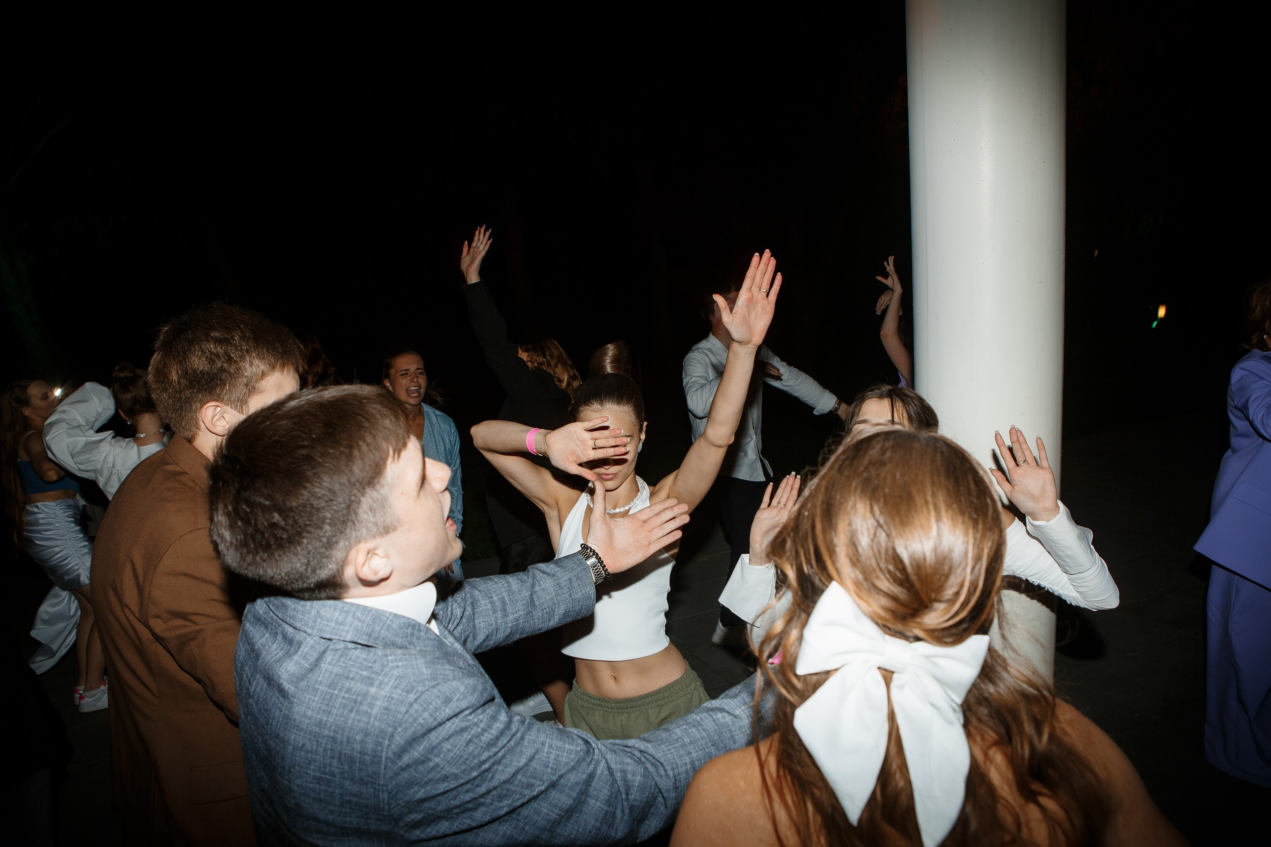 Выпускной Гимназия 12 2024 OpenHouse. Свадебный и портретный Фотограф в Липецке Дмитрий Котюков