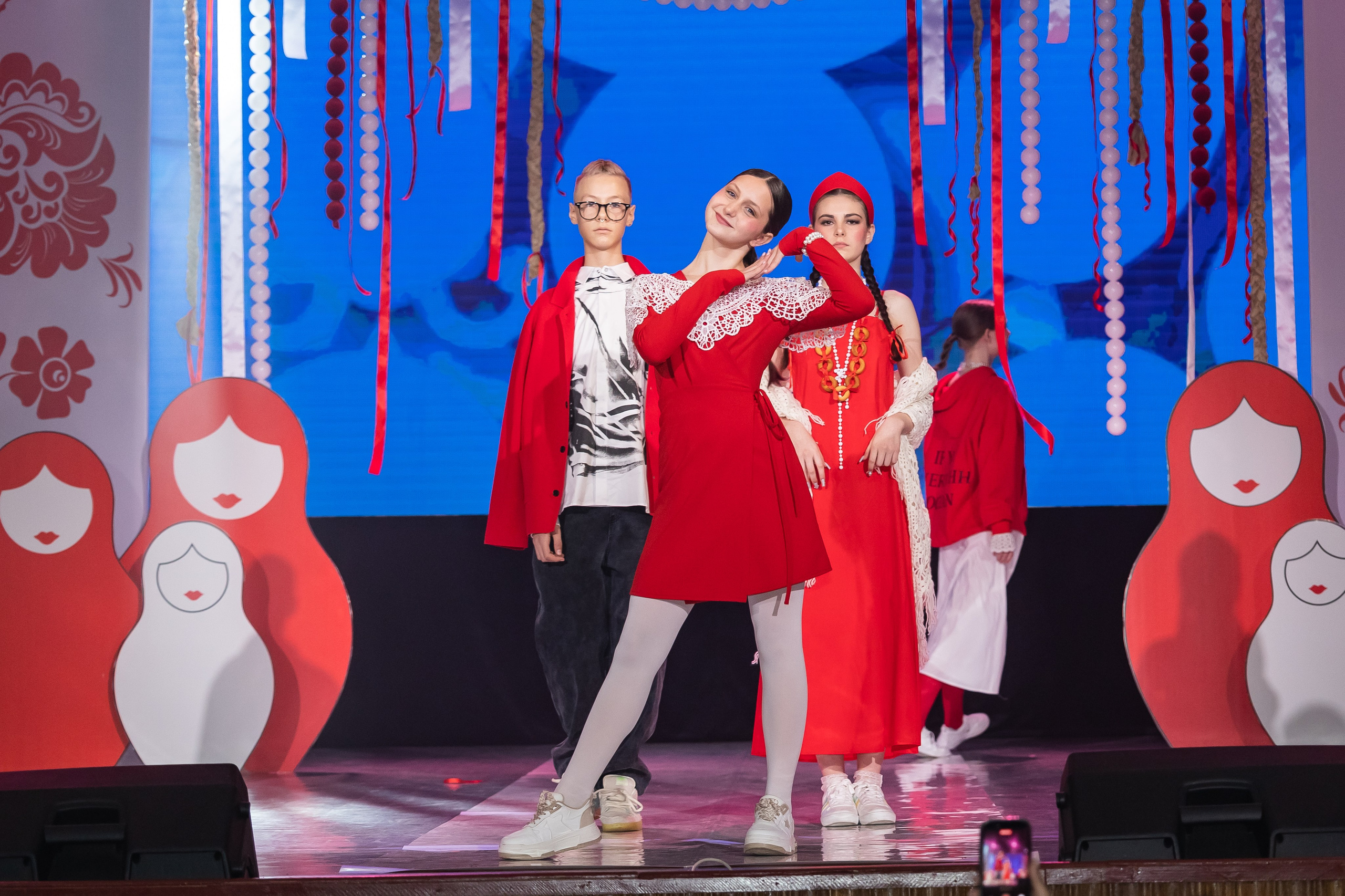 Показ Happy Kids. Выпускные альбомы во Владивостоке