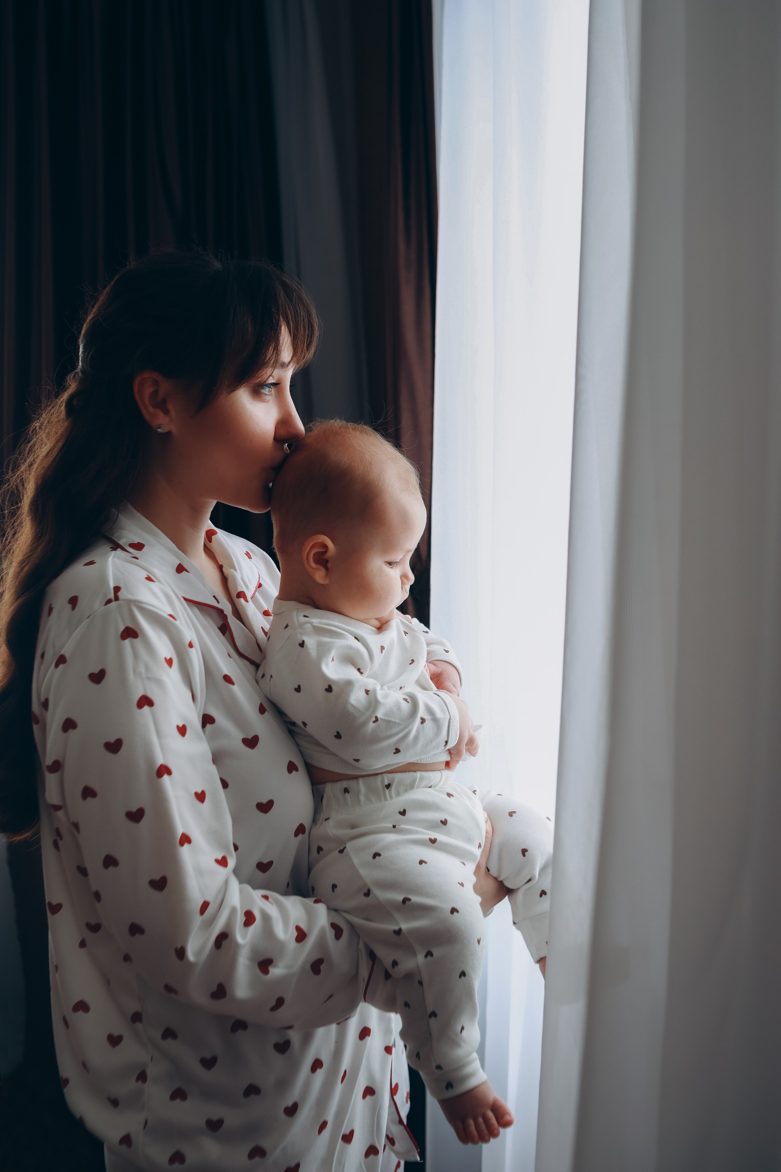 Семейная фотосессия дома с ребенком. Свадебный и семейный фотограф в Краснодарском крае Мария Данилкина