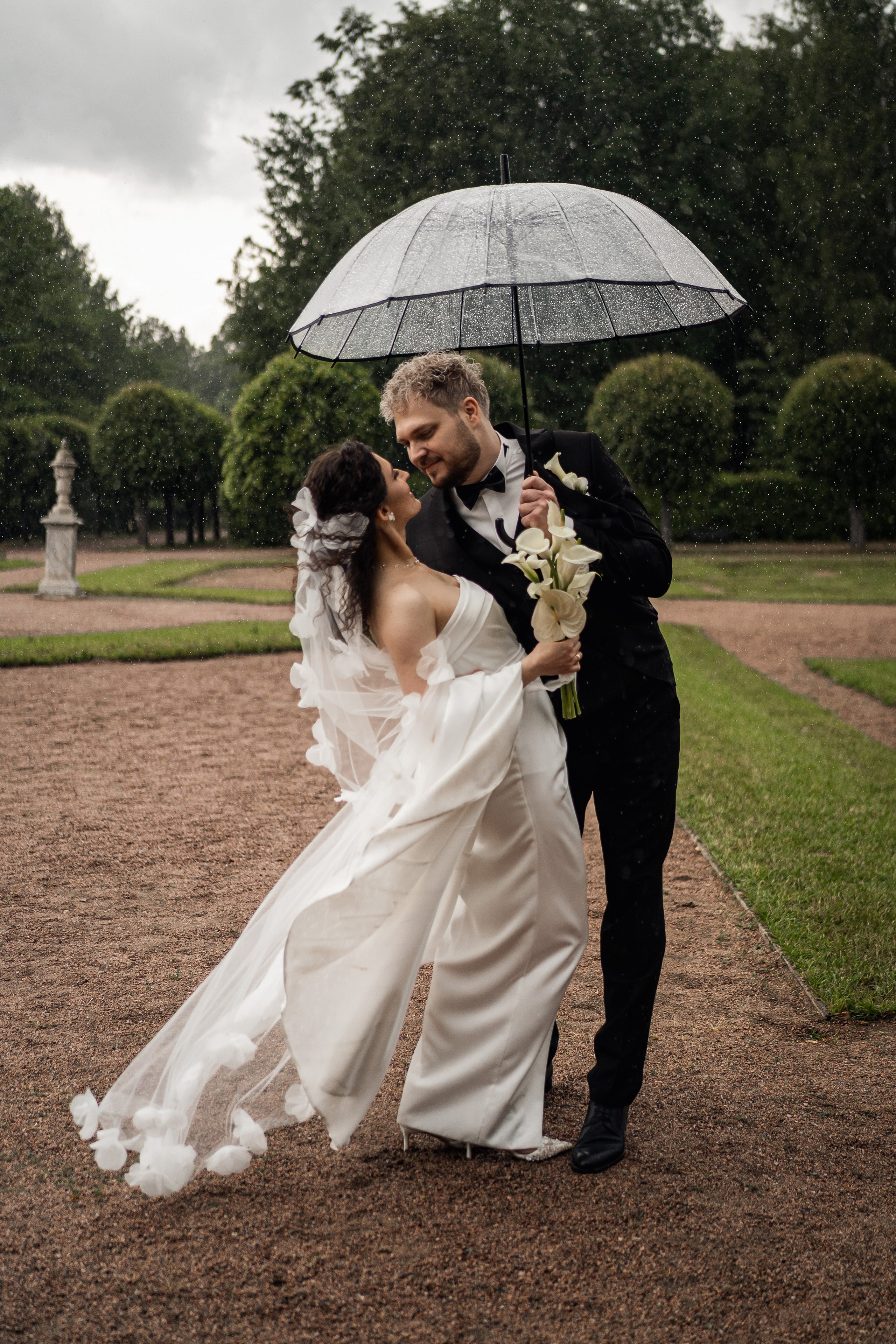 А что если дождь?. Свадебный фотограф Москва и МО