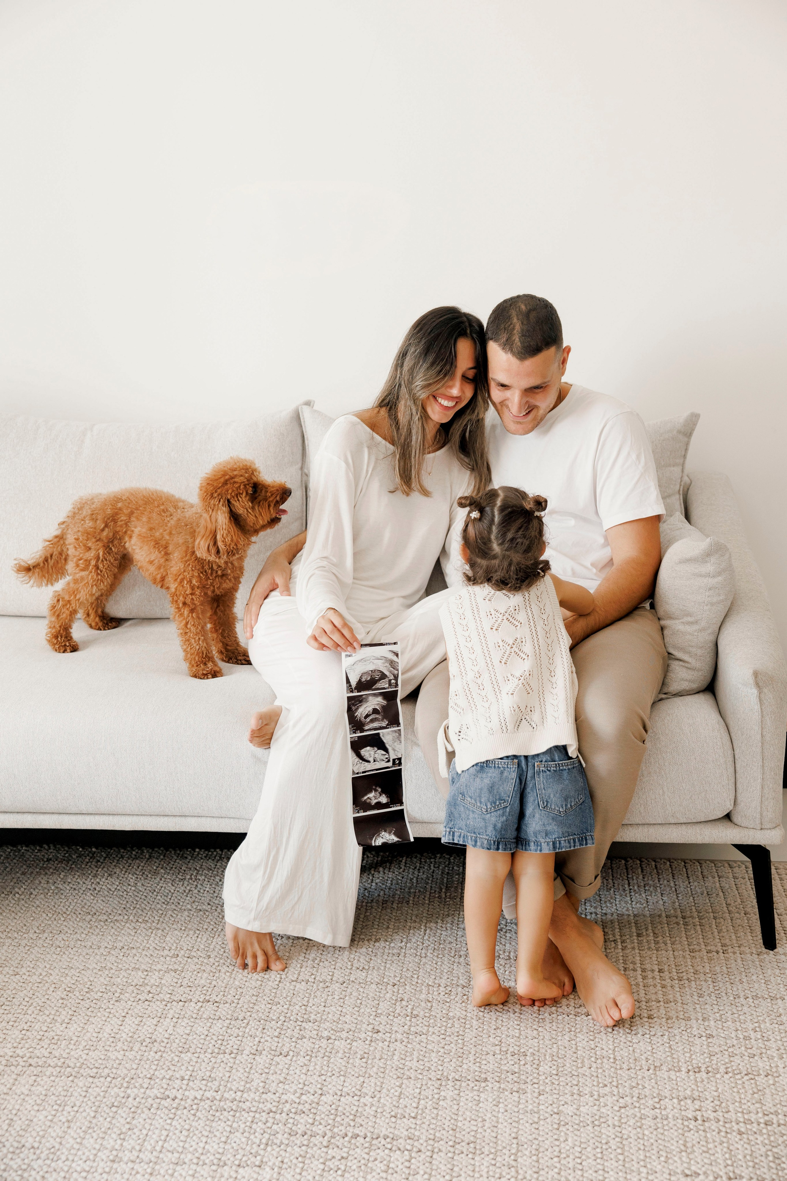 Family photoshoot at home. Главная
