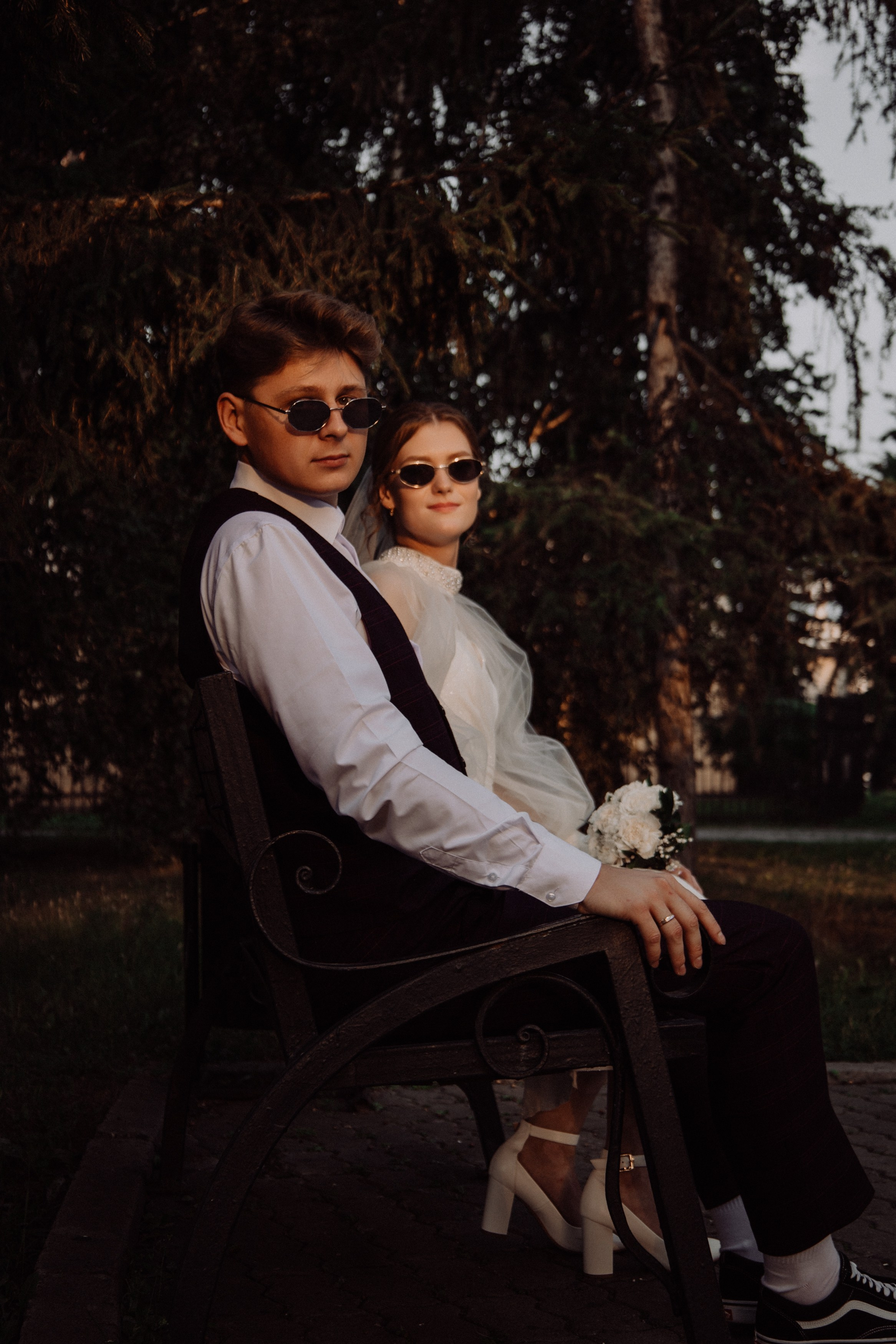 Владислав и Юлия Вечерняя прогулка по городу. Свадебный Фотограф в Иркутске Екатерина Елисеева