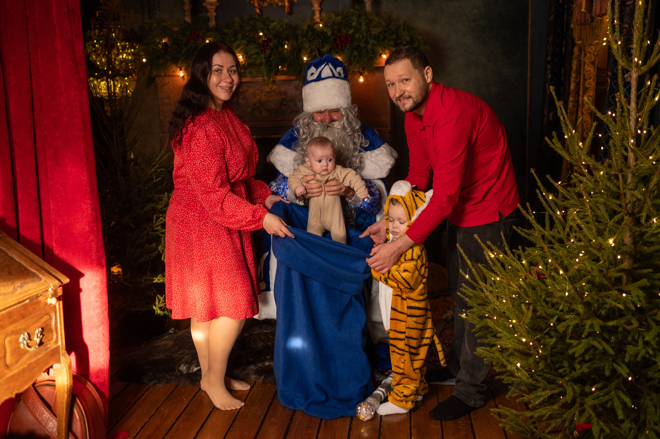 СТУДИЯ АДМИРАЛТЕЙШЕН. Семейный фотограф Екатеринбург Лора Мур