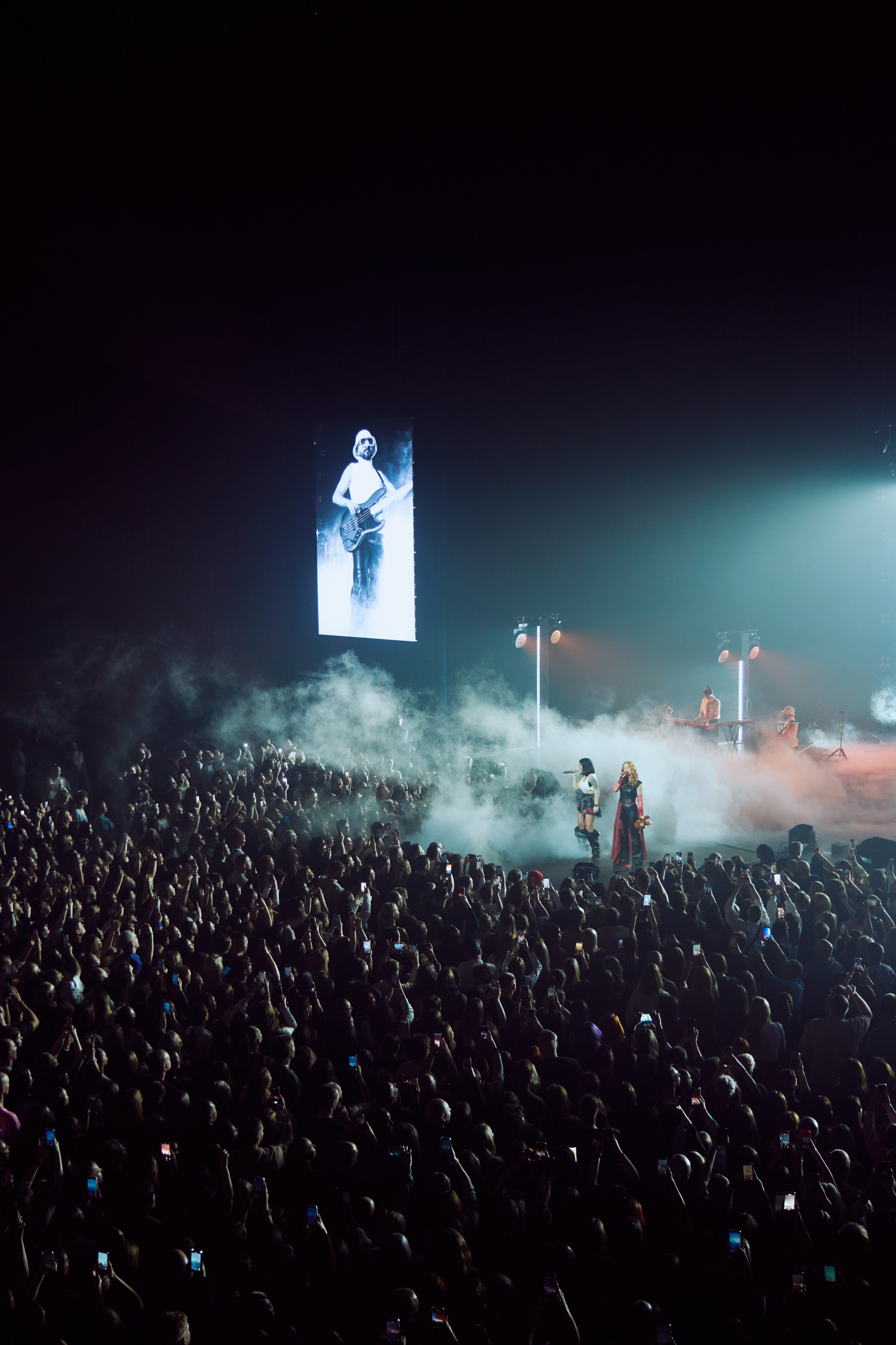 T.a.t.u. Репортажный фотограф мероприятий и концертов в Екатеринбурге