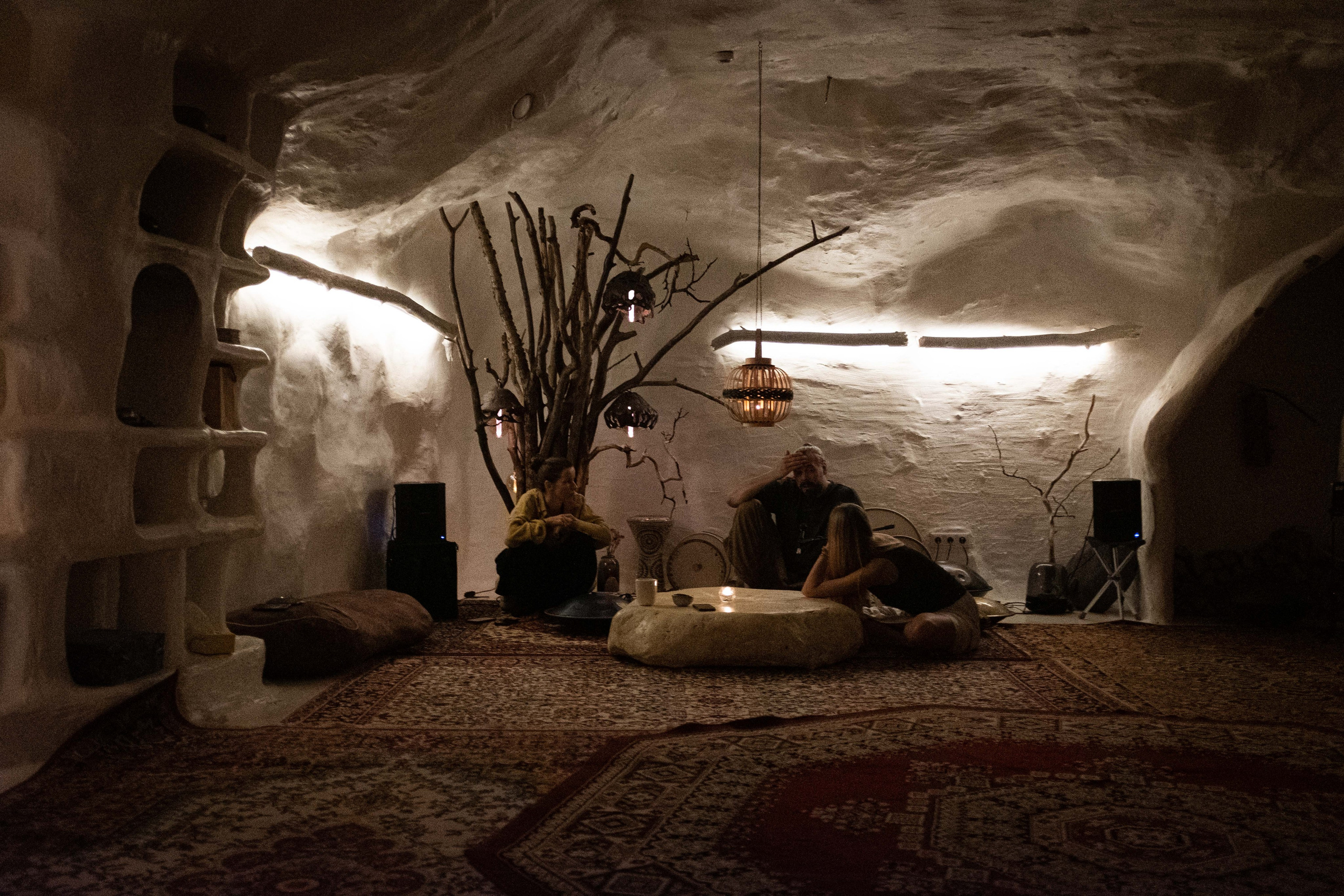 Танцевальное погружение с Кариной Клавихо и Андреем Танзю в Cave. Событийный и тревел фотограф в Москве и по всему миру Мария Салахутдинова