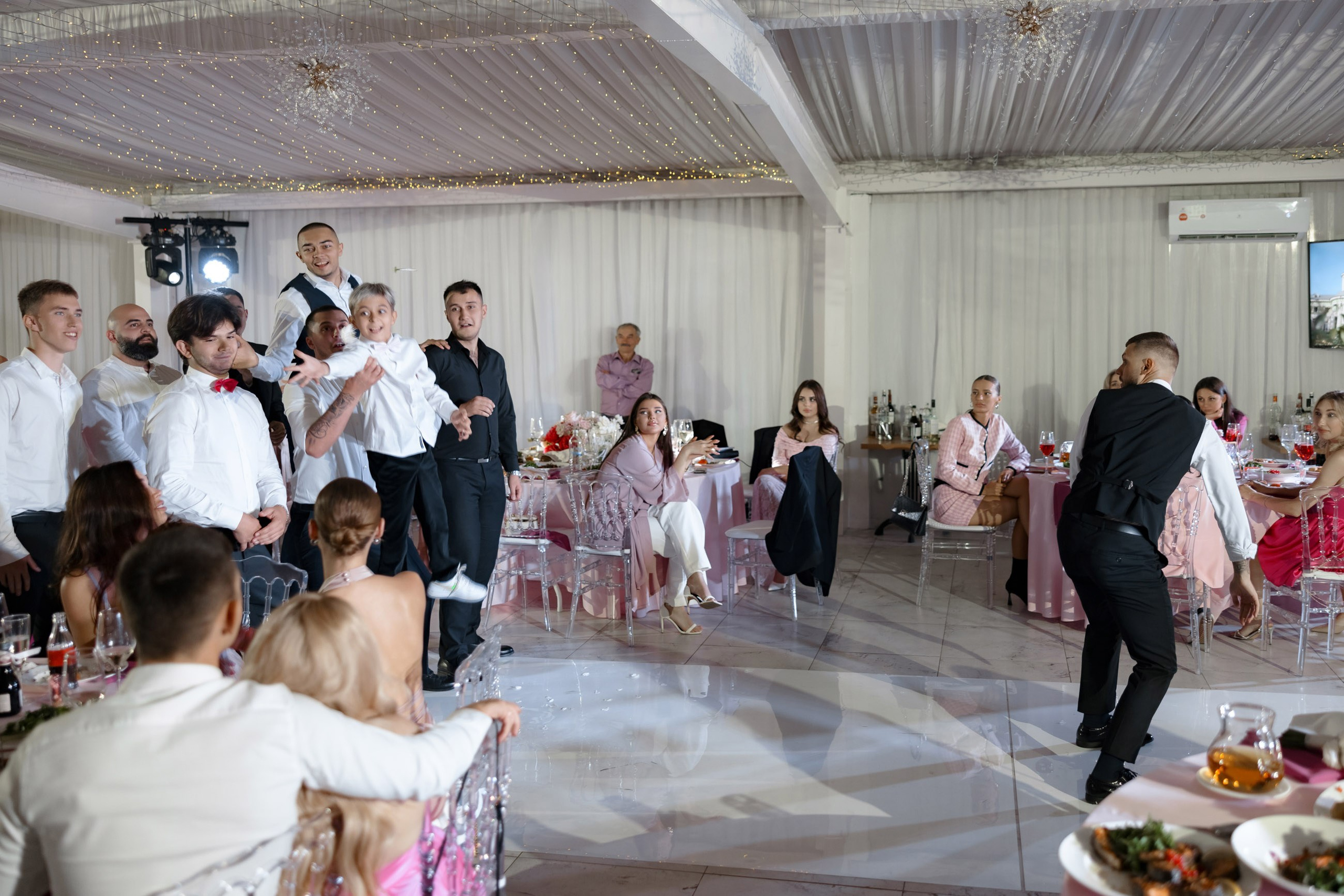 Даниил и Яна. Свадебный фотограф и видеограф Юрий и Эля Дубинины