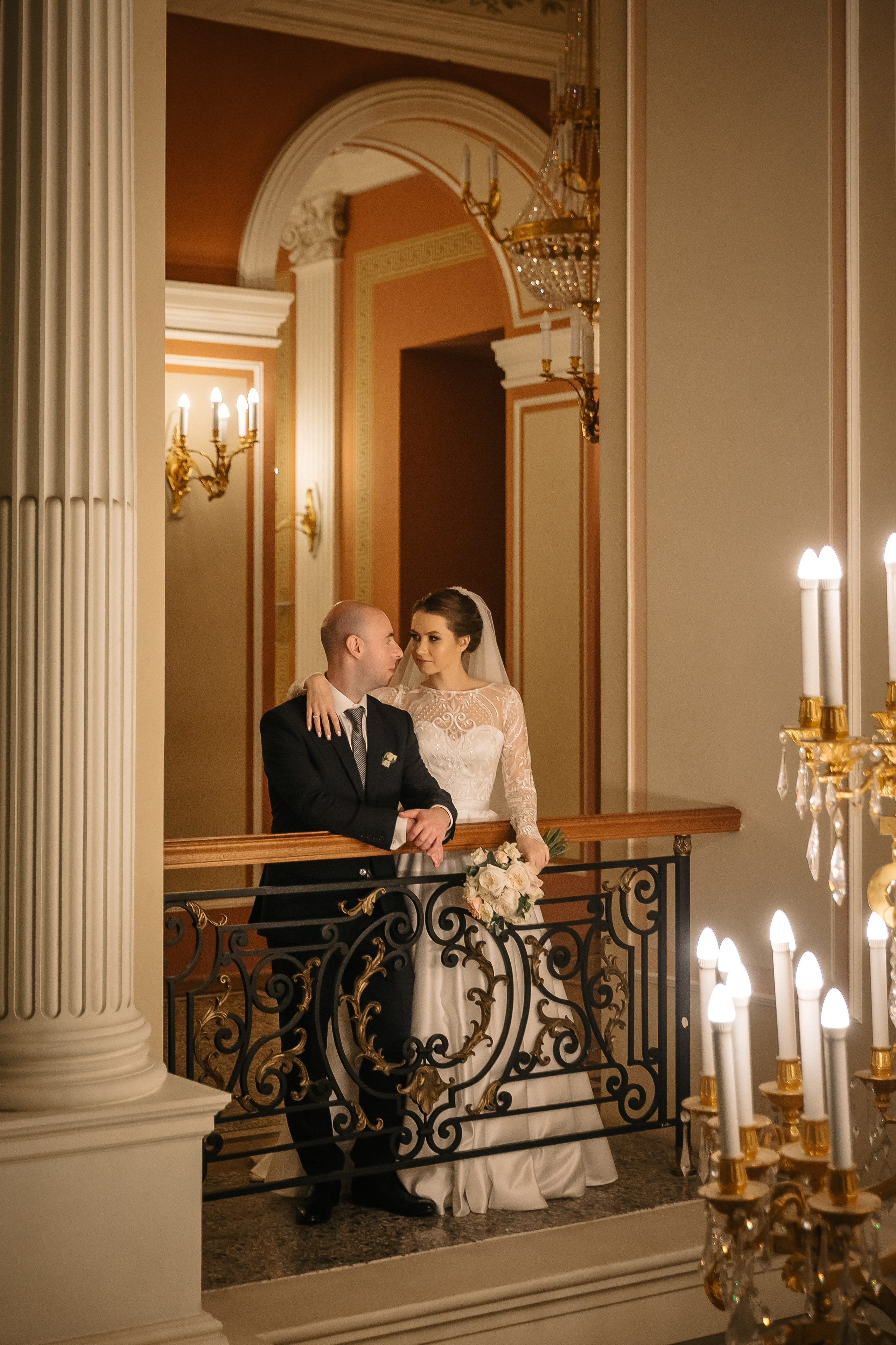 ОКТЯБРЬ | Дворец № 1 Талион, Особняк военного министра. Свадебный фотограф в Санкт-Петербурге Полина Корзухина