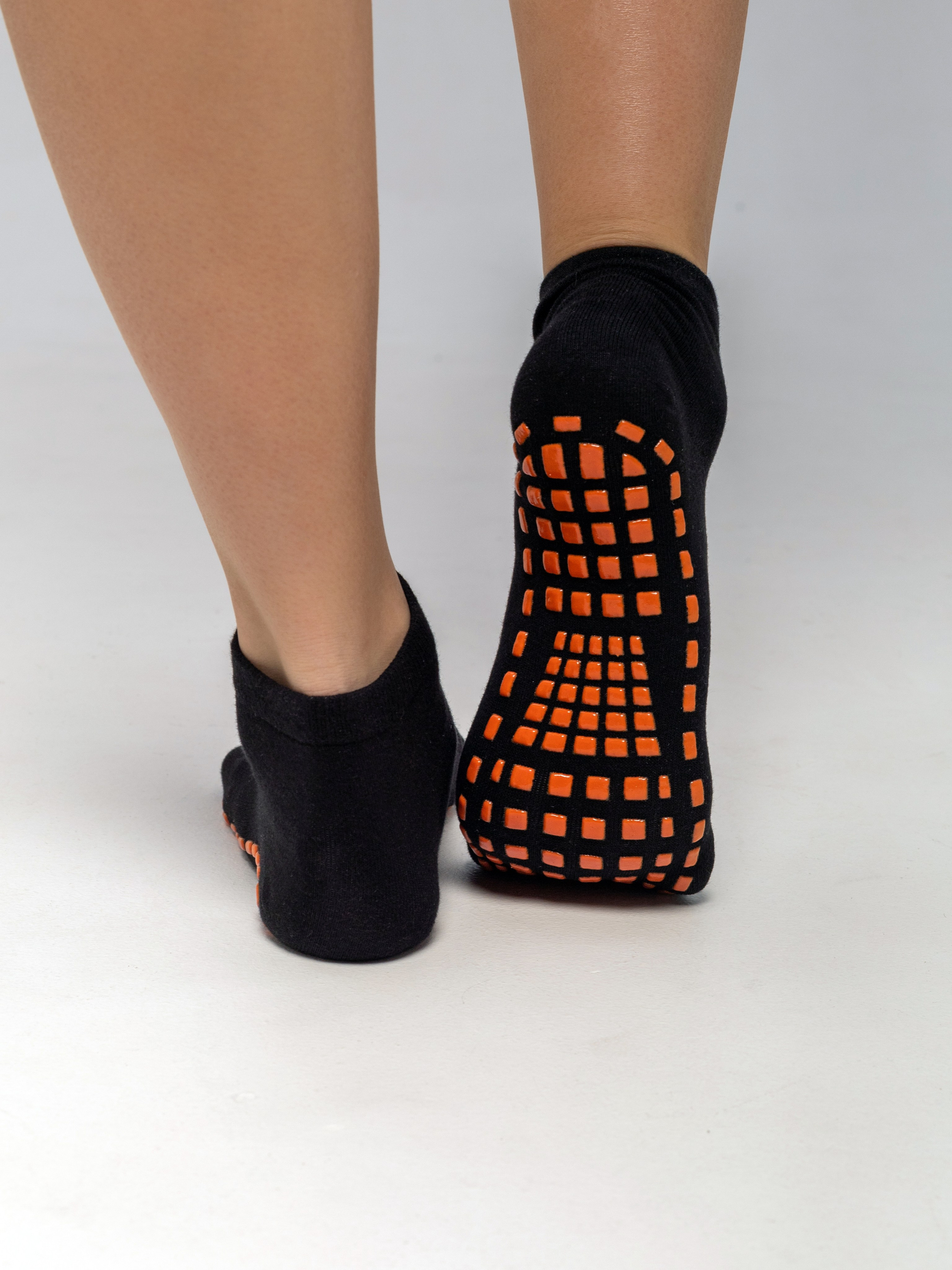 Носки. Съёмки для брендов и маркетплейсов