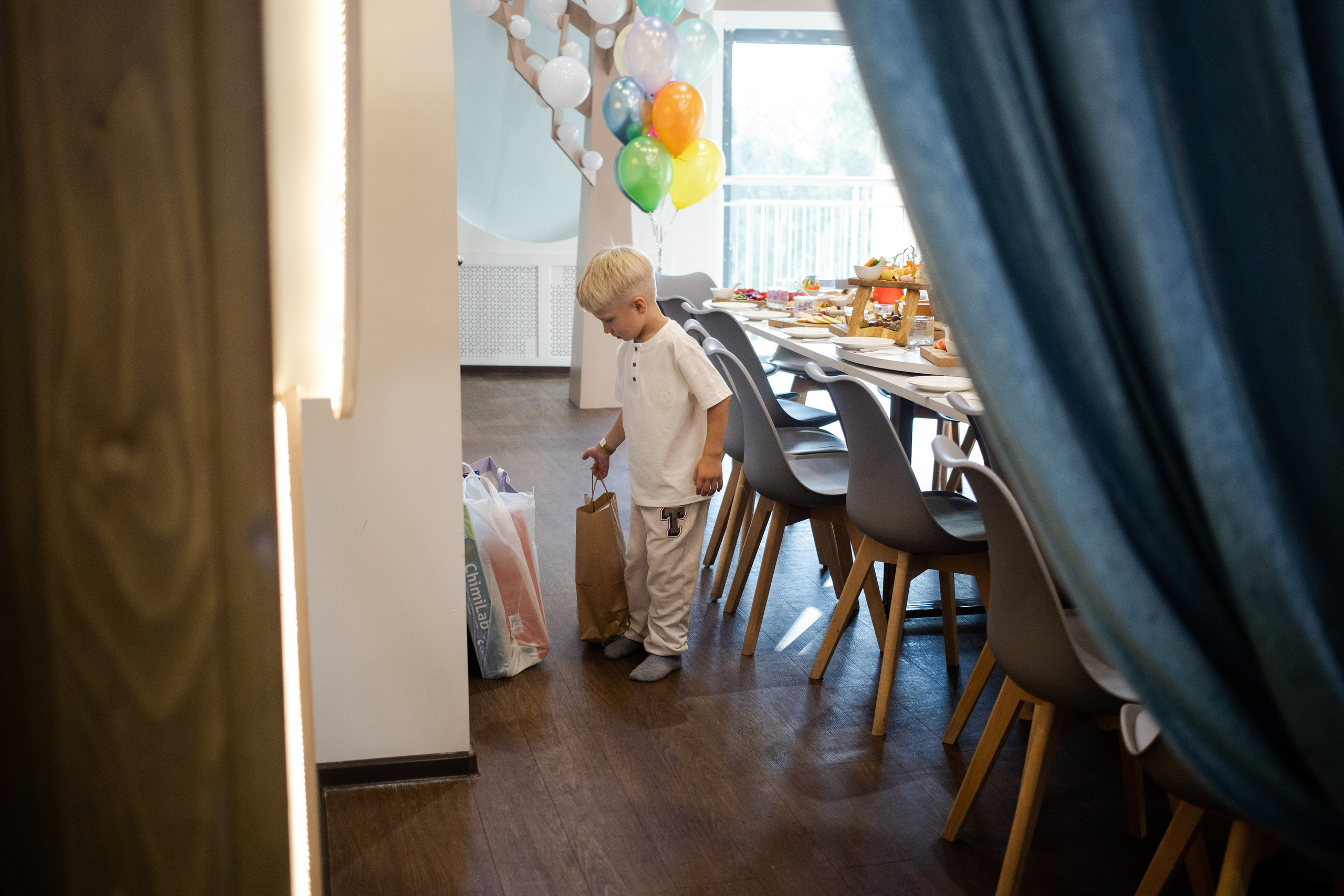 Марату 5. Фотографии с любовью