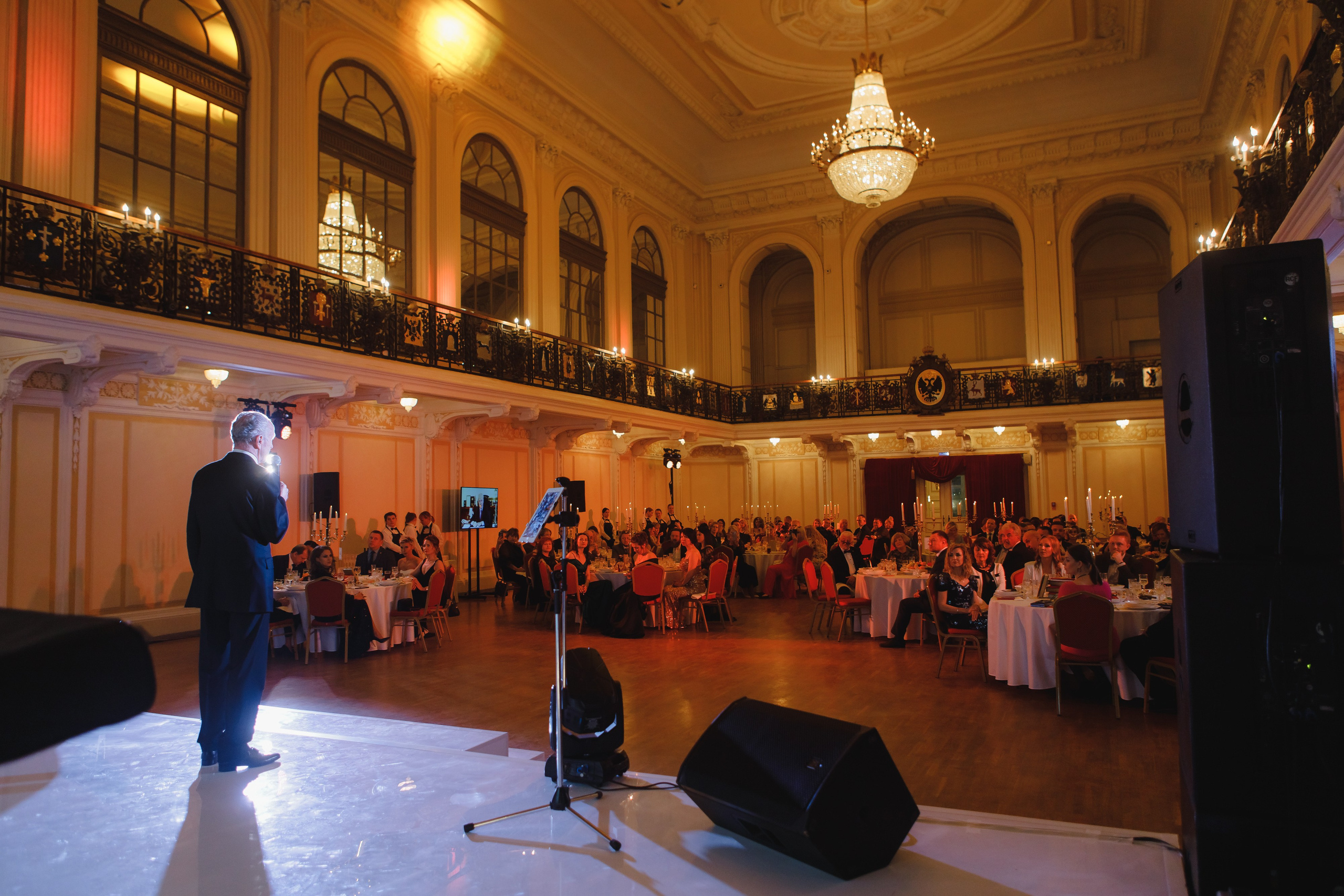 Банкет в бальном стиле. Семейный и свадебный фотограф в Нижнем Новгороде