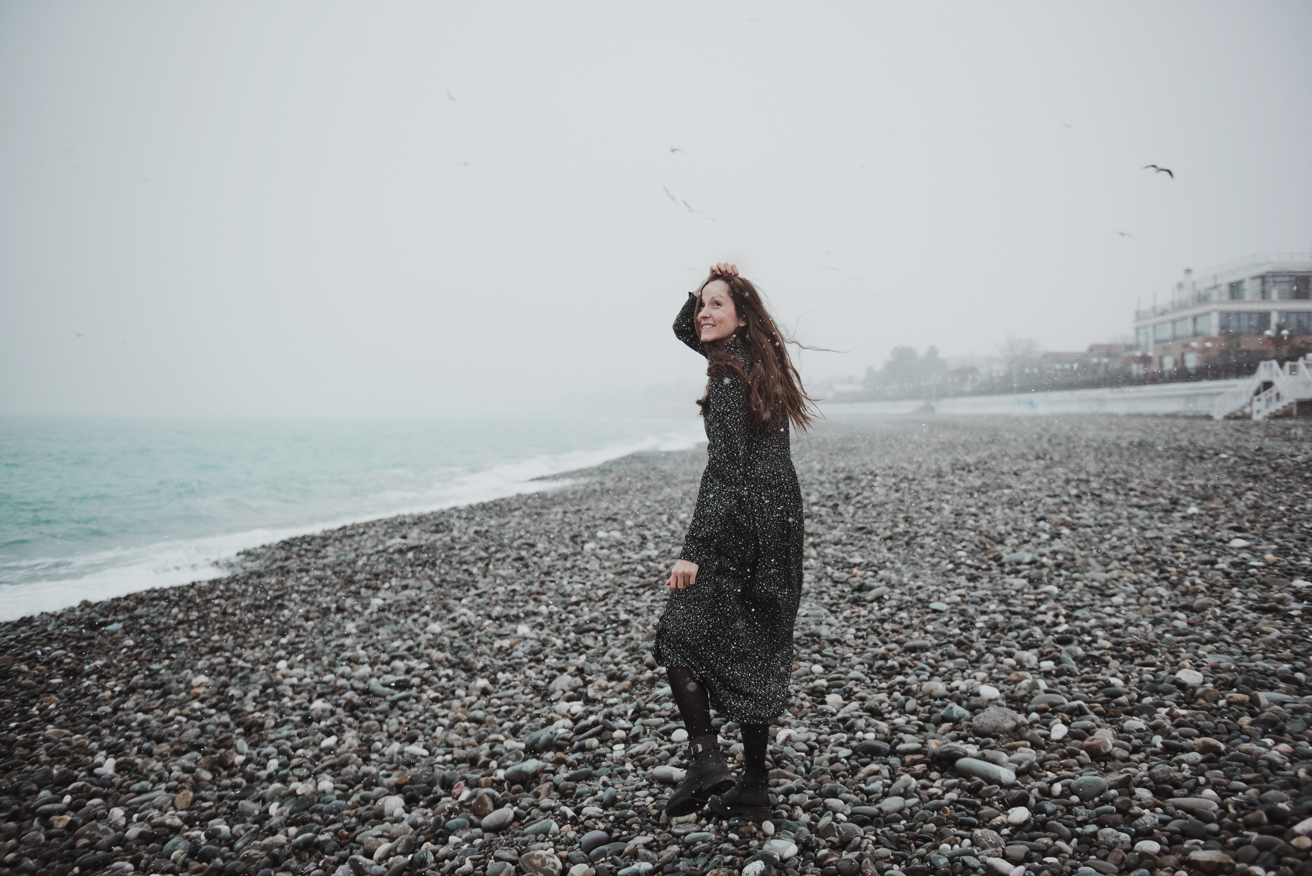 Лена и море. Сочи. Март. Свадебный и семейный фотограф в Воронеже Алёна Пшеничная