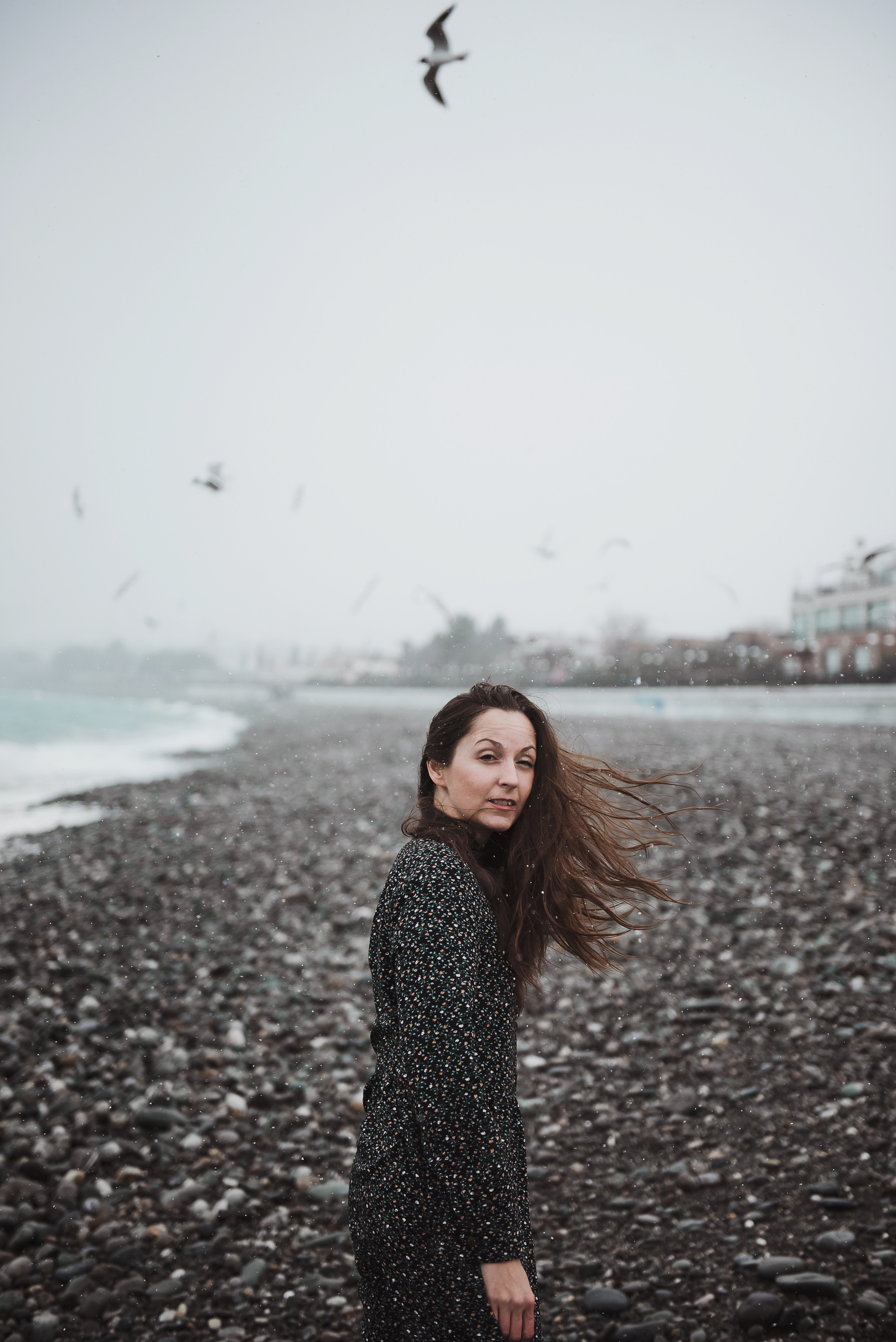 Лена и море. Сочи. Март. Свадебный и семейный фотограф в Воронеже Алёна Пшеничная