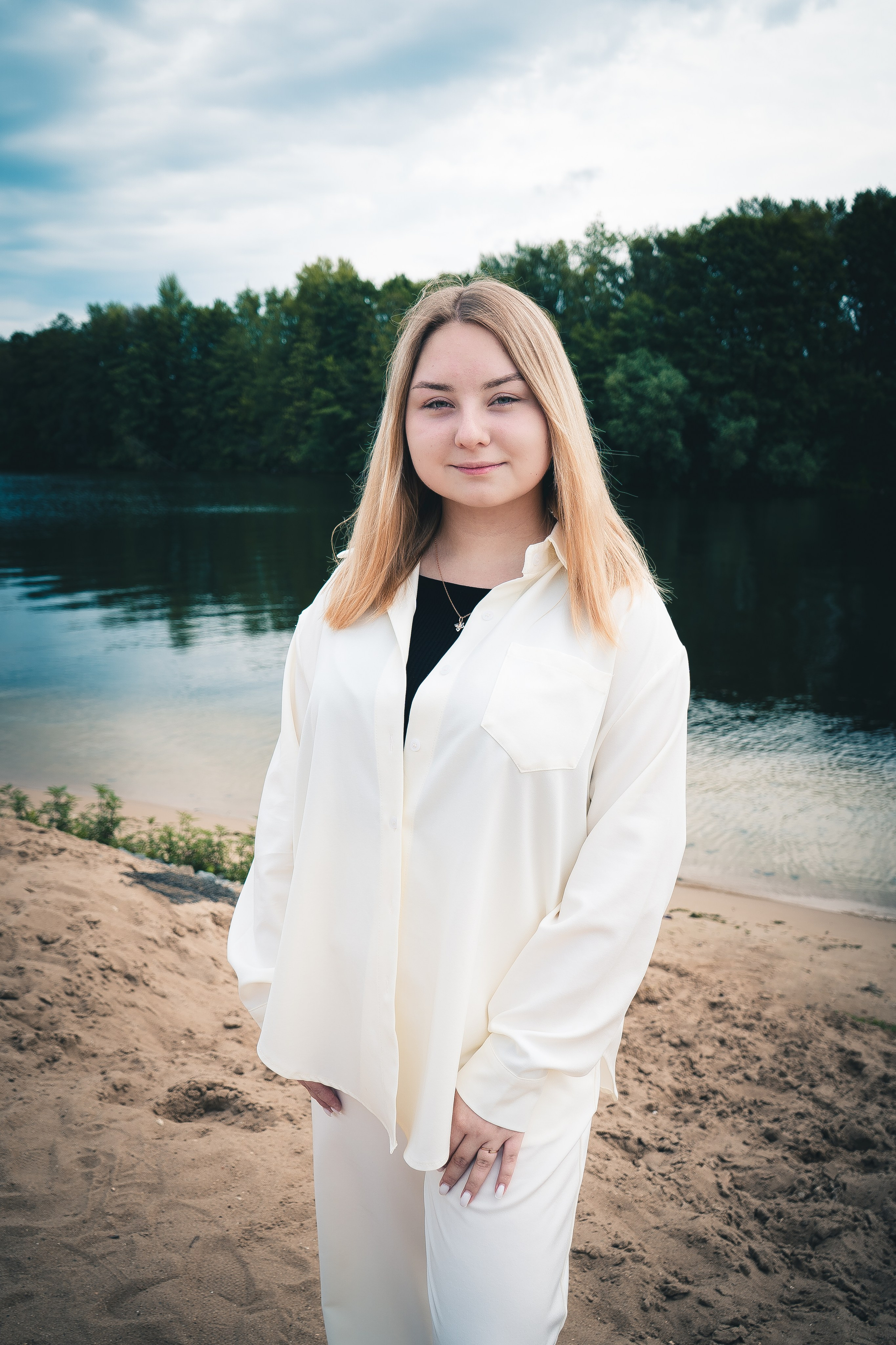 Уличная фотосессия на Петровской набережной в Воронеже. Свадебный фотограф и видеограф в Воронеже