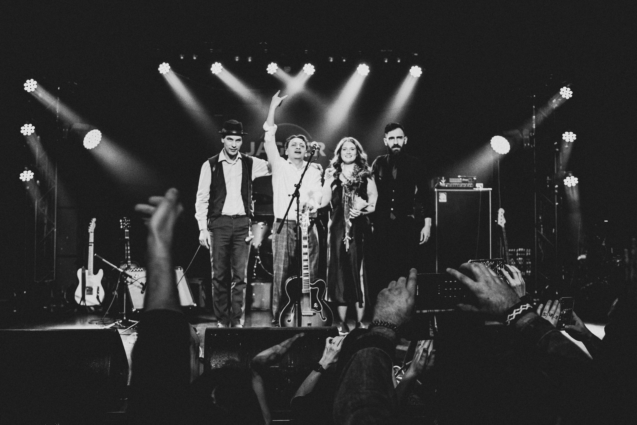 КОМНАТА 60. Фотограф для музыкантов, фотограф на концерт, концертный фотограф, съемка концерта, бэкстейдж фотограф