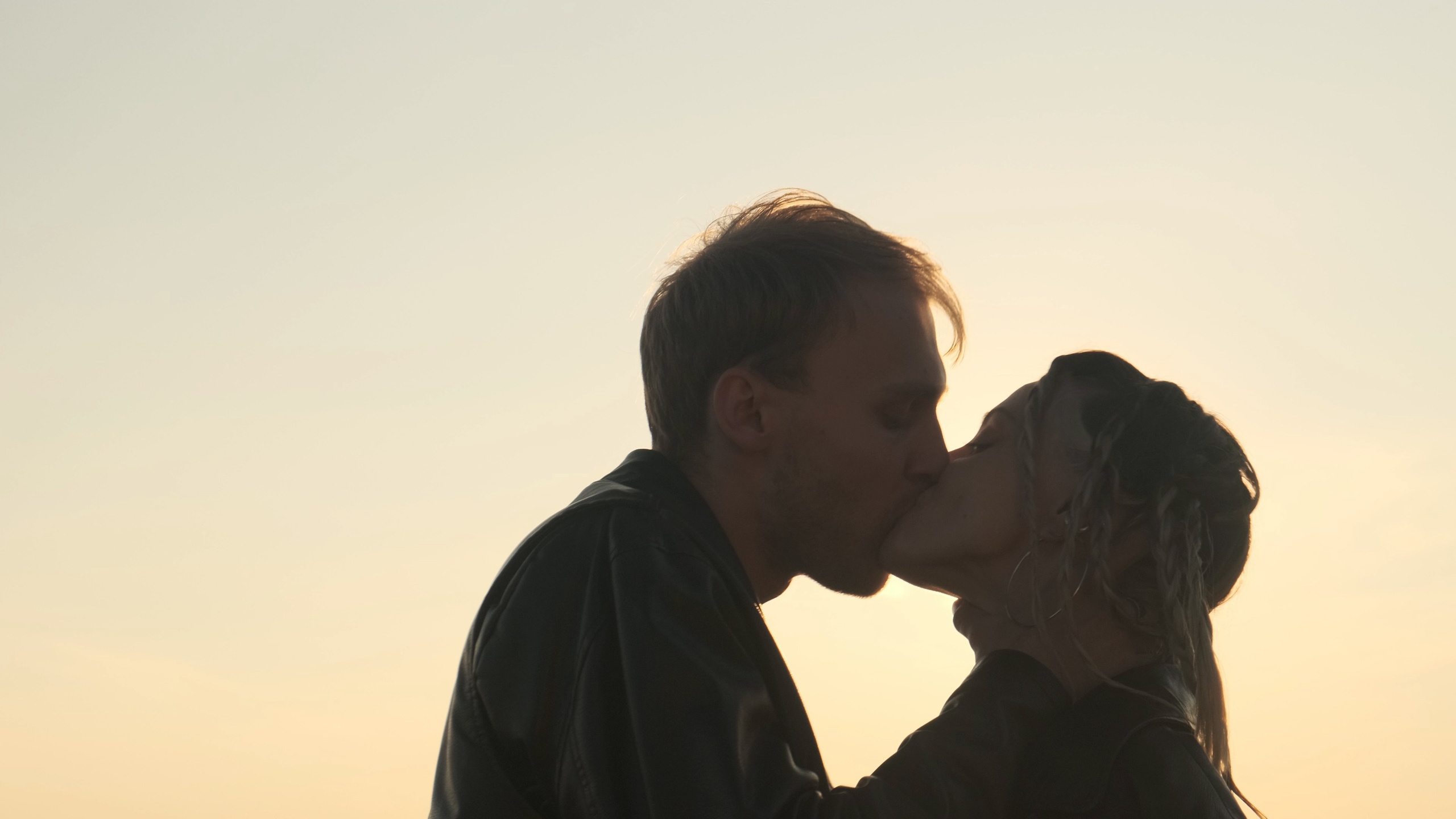 Human contact. Главная