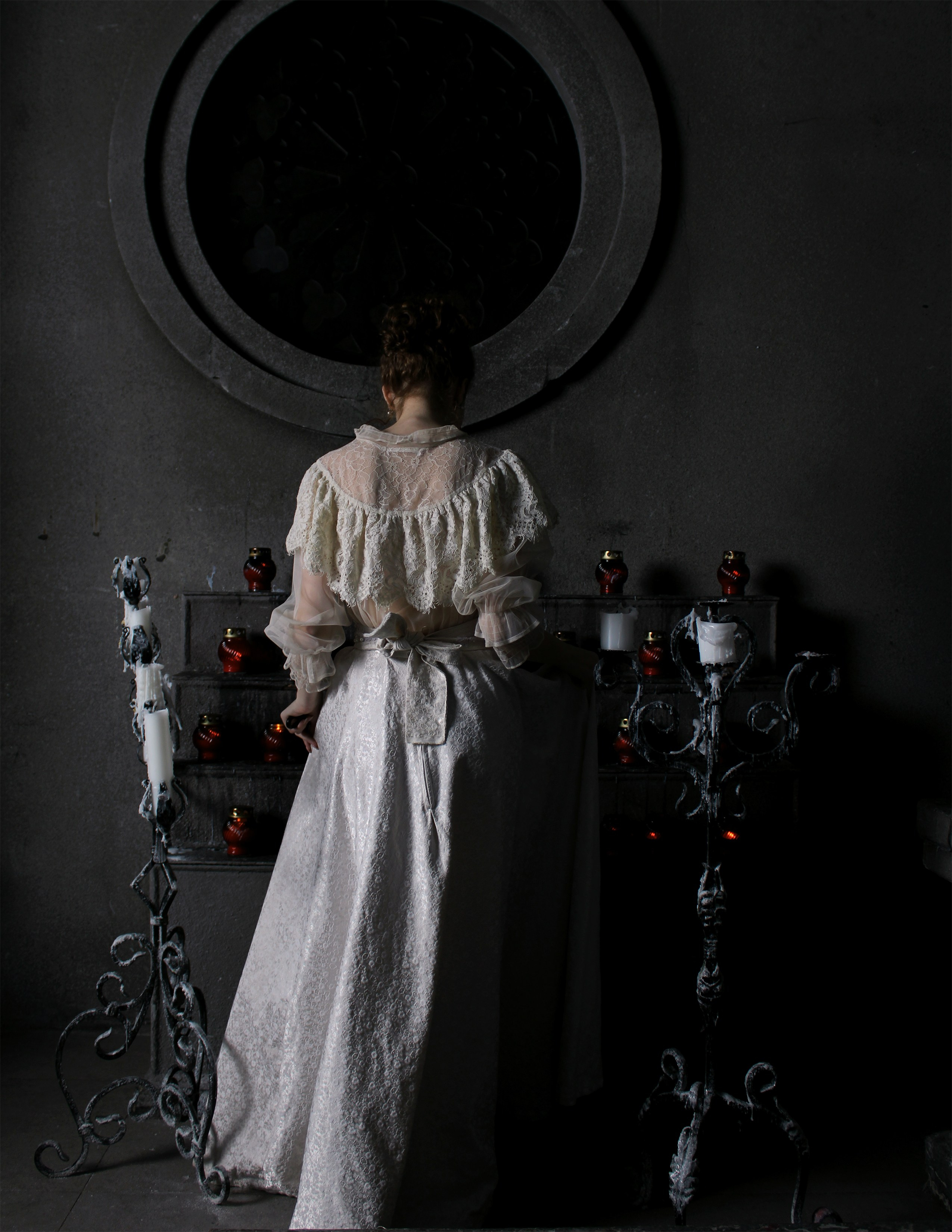 Готика (студия). Женский портретный фотограф в Москве Анастасия Карпова