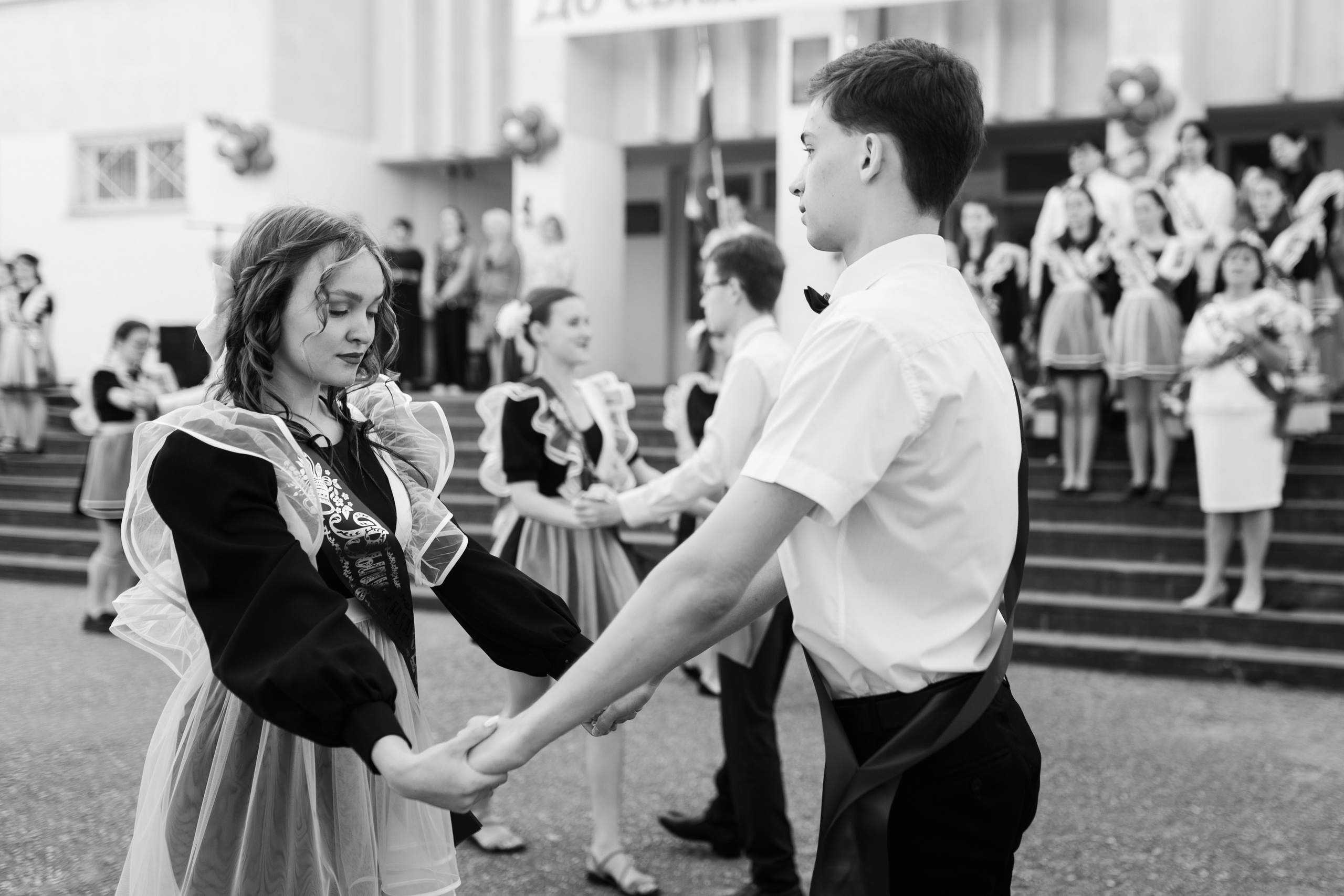 Последний звонок, фотосъемка в Севастополе. Фотограф в Севастополе и в Крыму