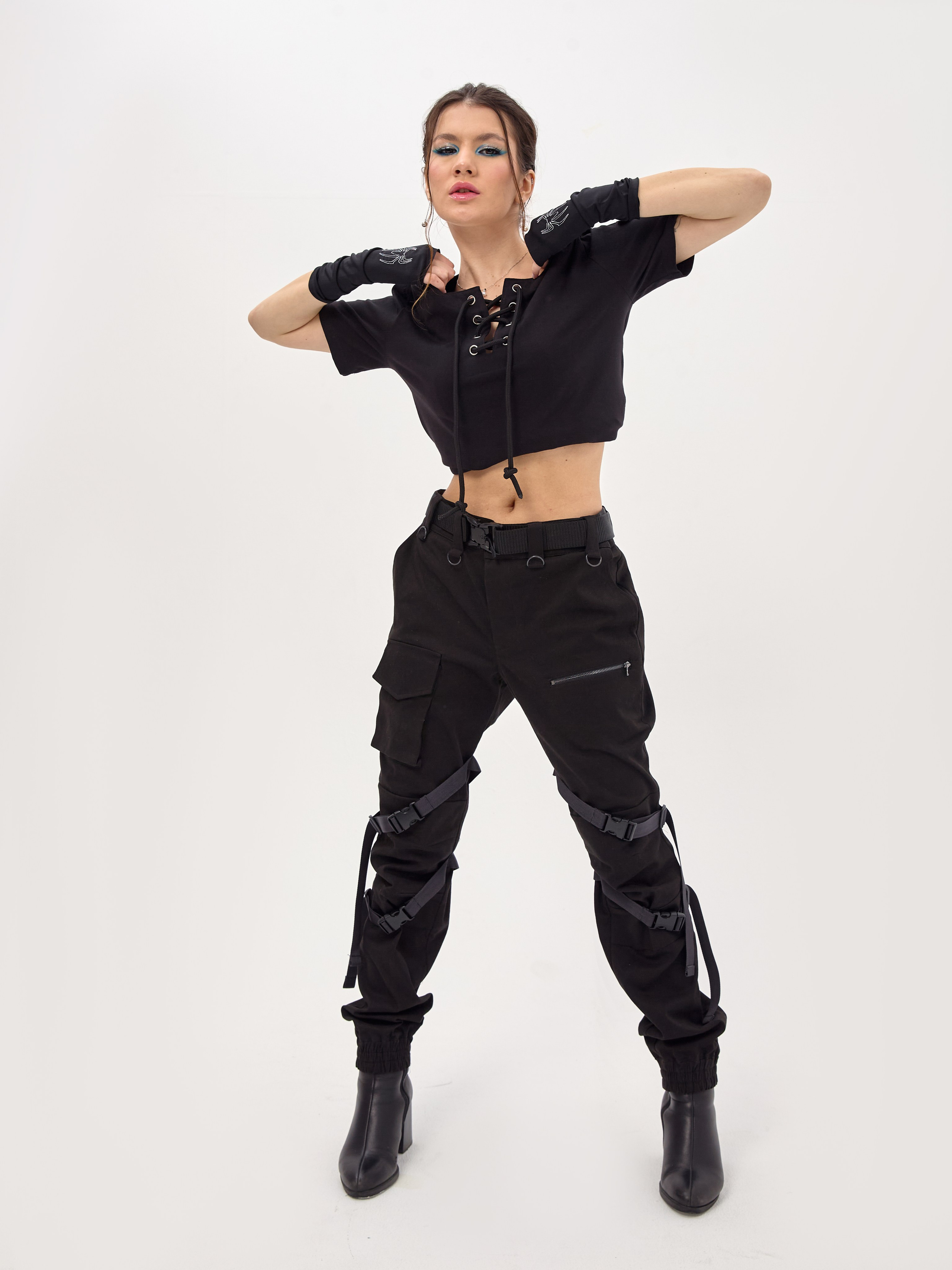 Каталог стрит стайл одежды Defeez. Рекламный фотограф Санкт-Петербург Катерина Мишкель