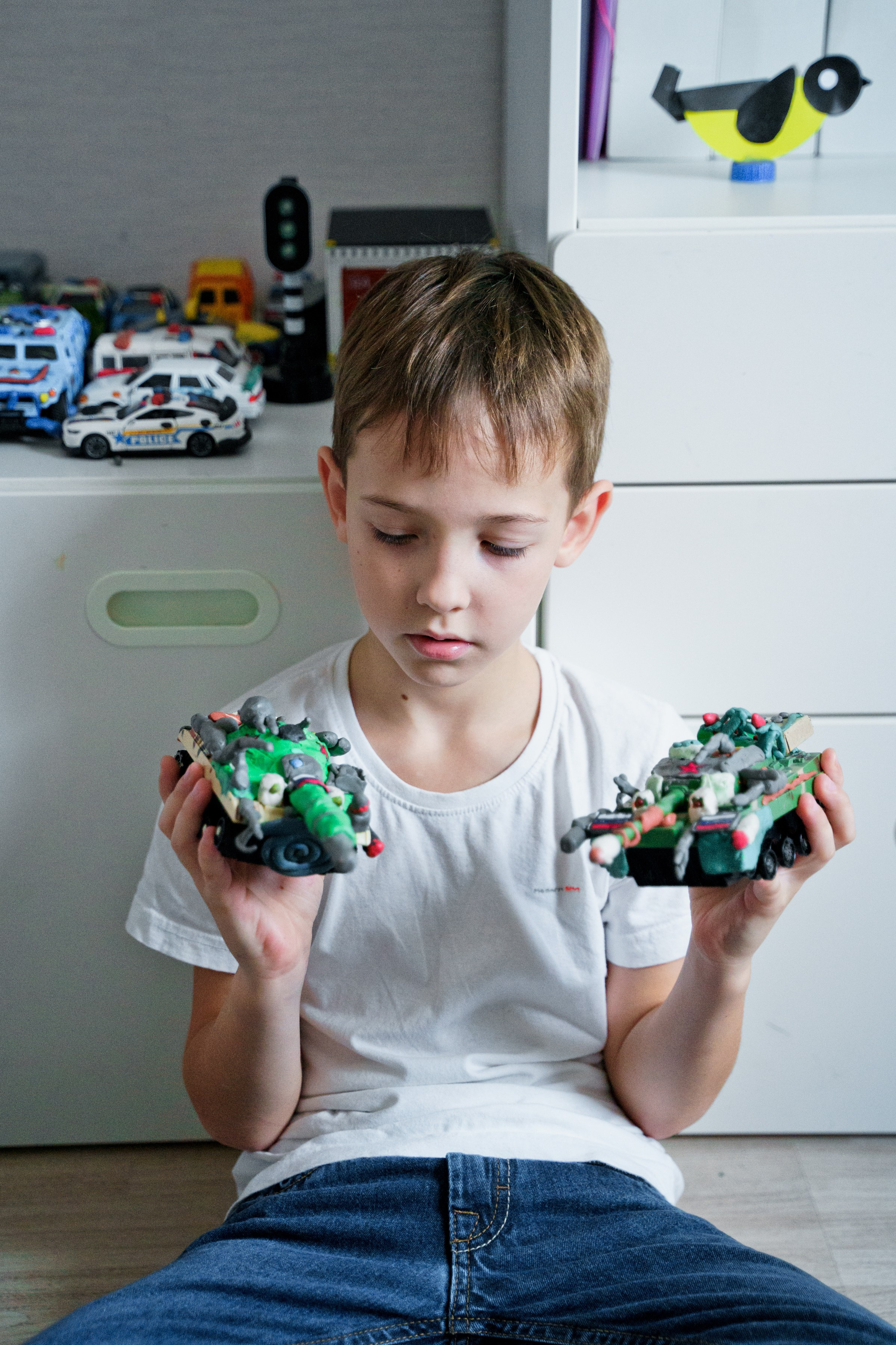 Вова, Вероника + 2. Главная