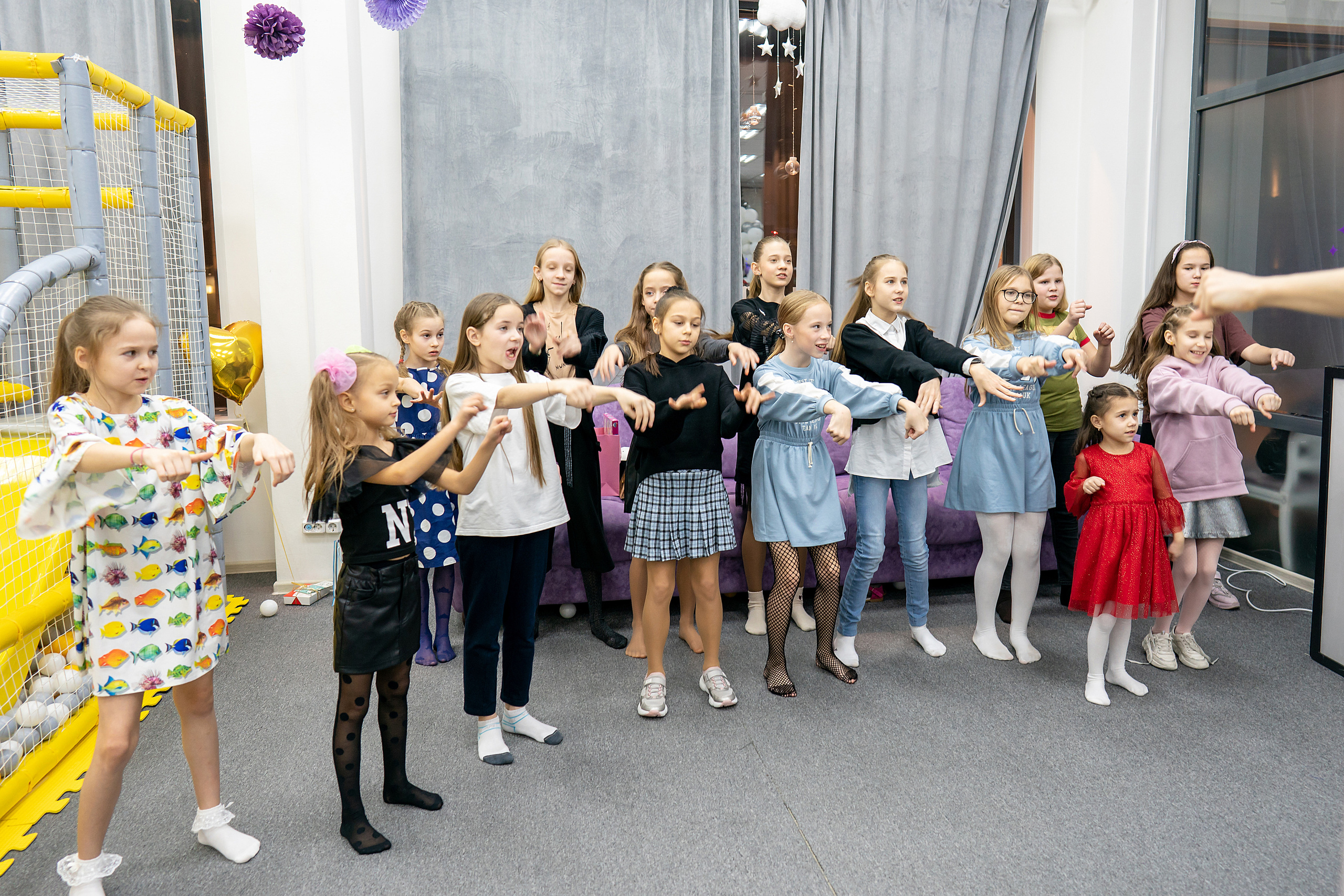 Детский праздник, фотосъемка дня рождения. Фотограф на Крещение и Венчание в Красноярске Рамазанова Юлия