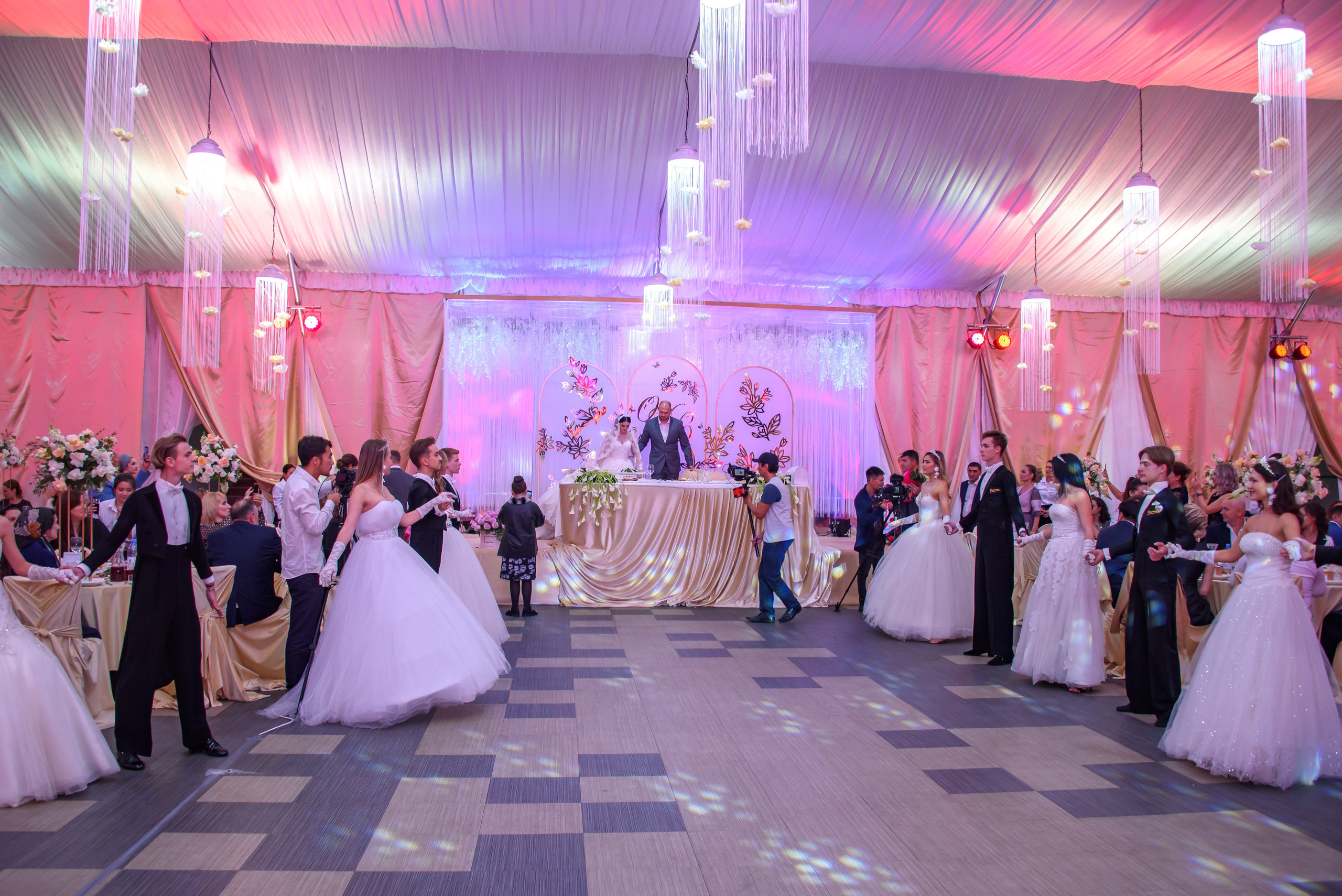 Свадьба. Фотосъёмка. Фотограф Сергей Авдеев-семейный и детский фотограф в Алматы